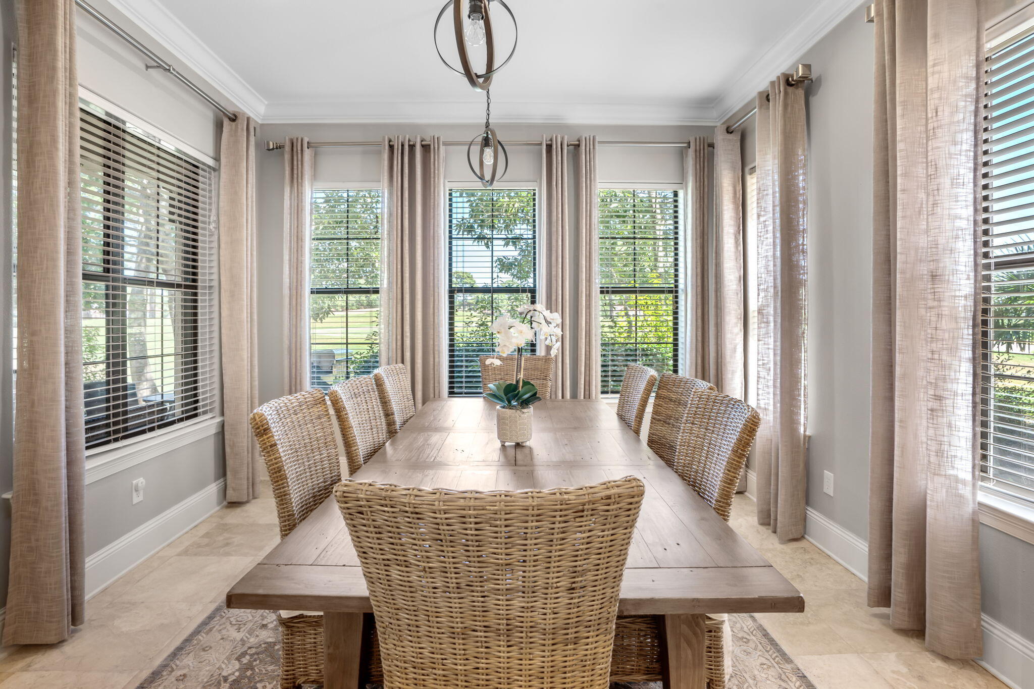 1904 E Baytowne Loop