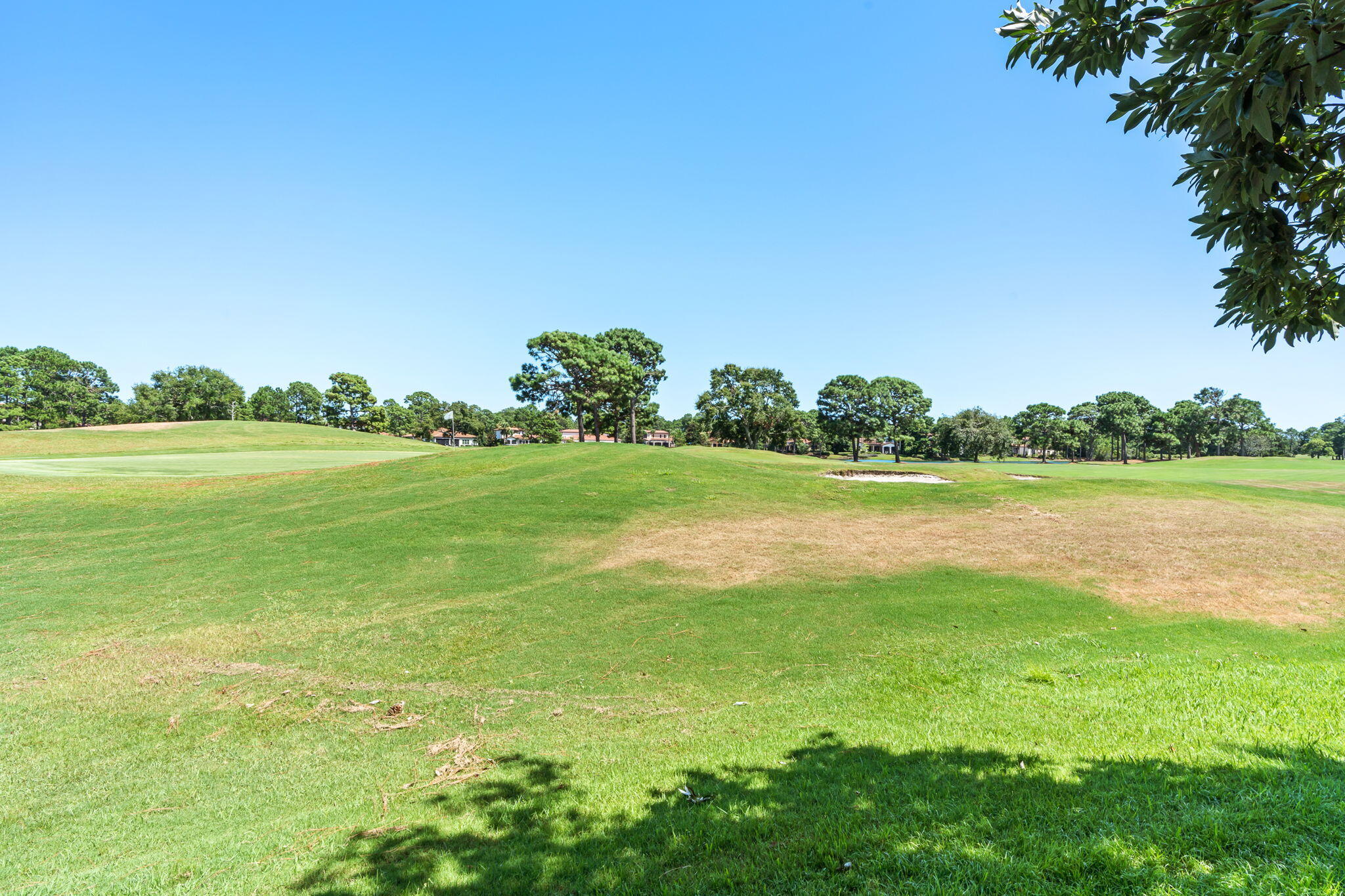 1904 E Baytowne Loop