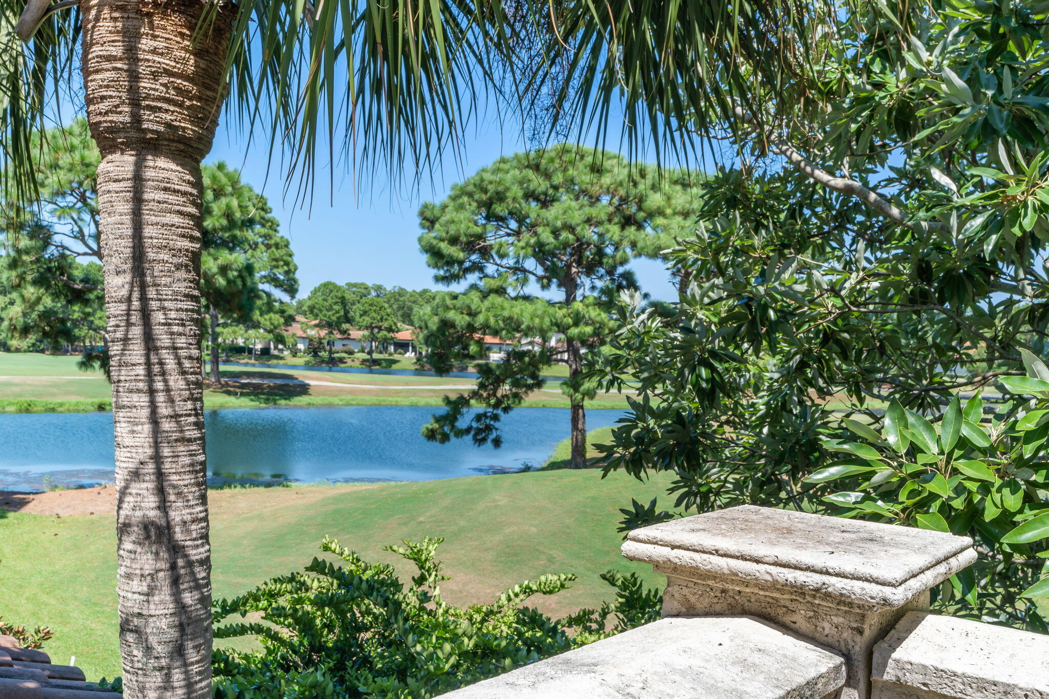 1904 E Baytowne Loop