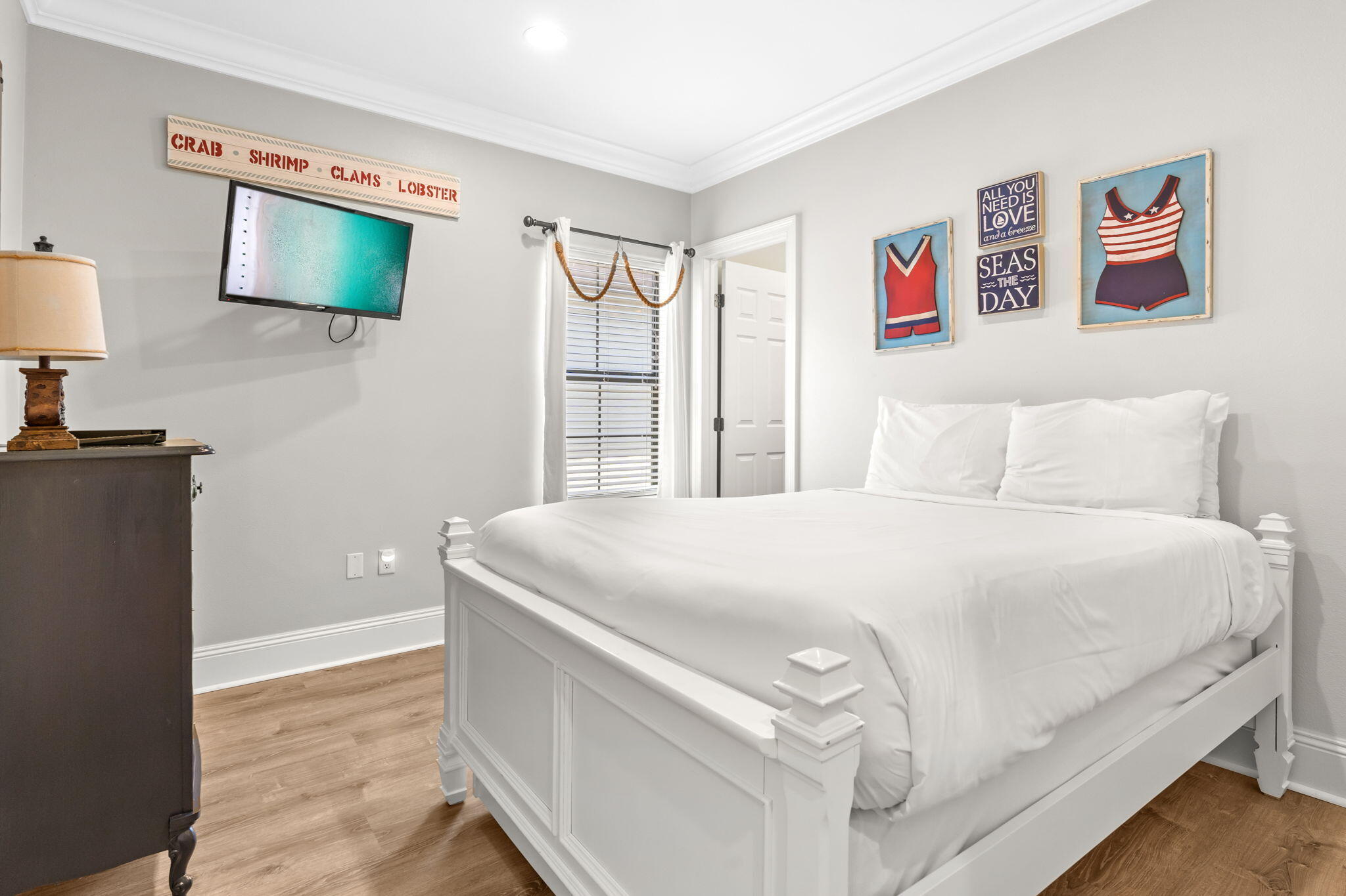 1904 E Baytowne Loop