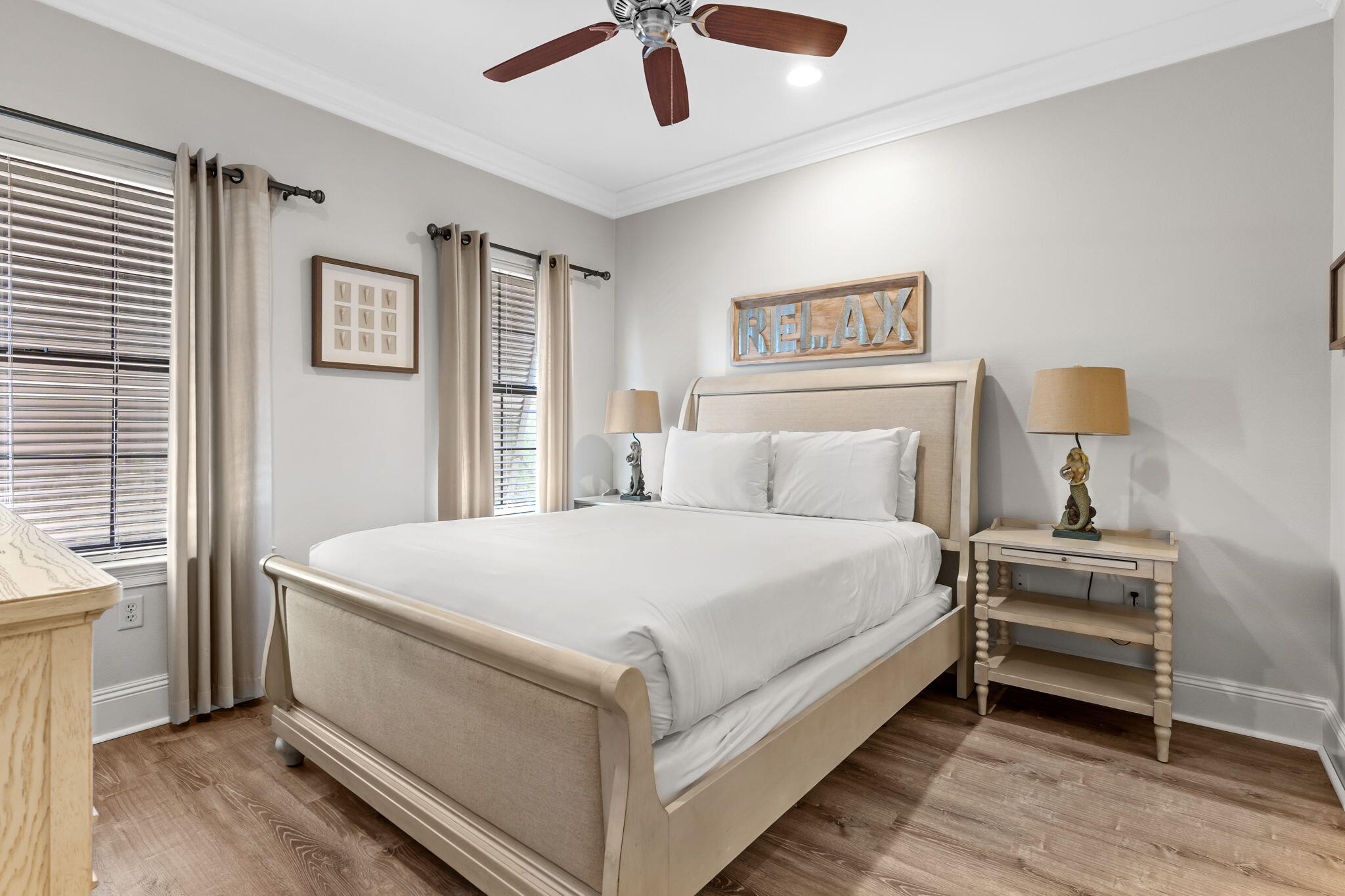 1904 E Baytowne Loop
