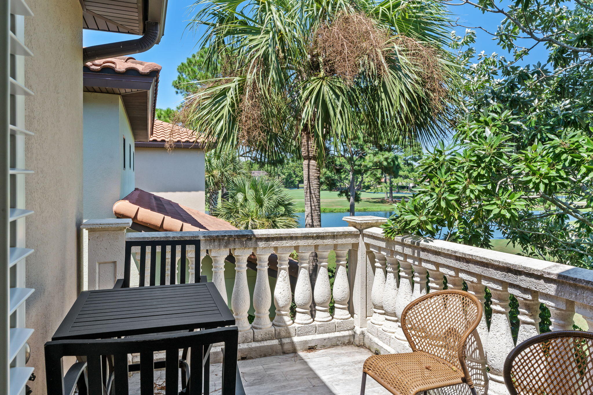 1904 E Baytowne Loop