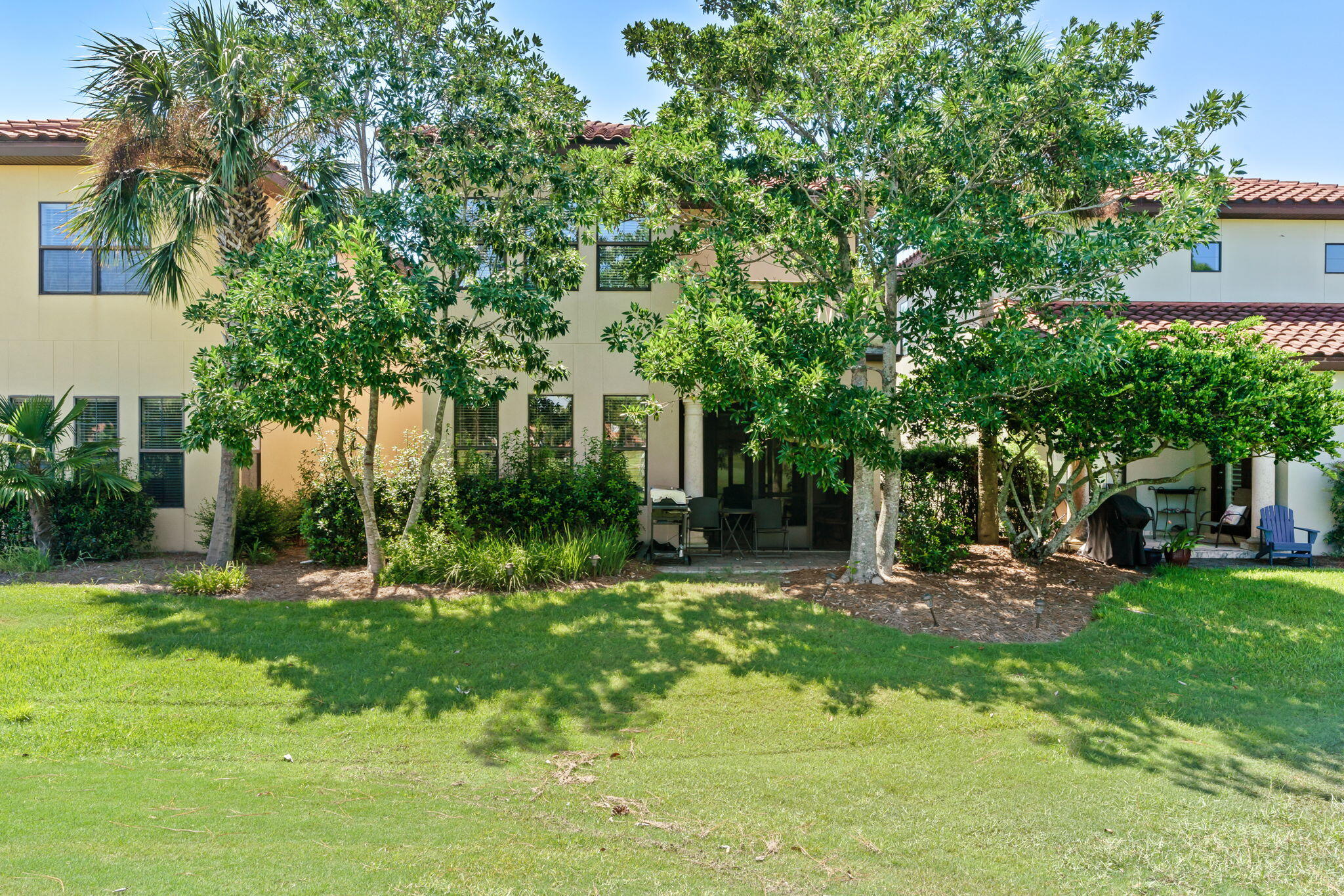 1904 E Baytowne Loop