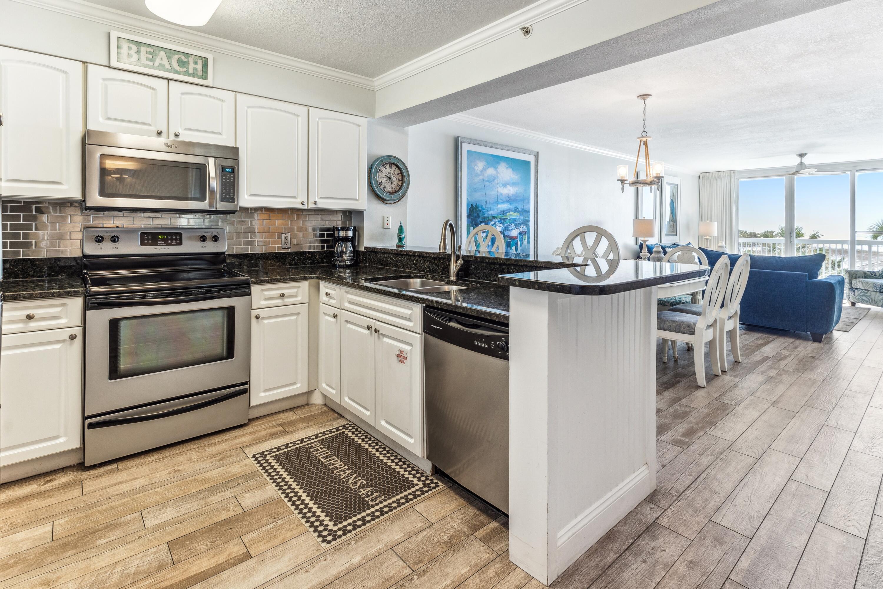 1002 E Highway 98, 312