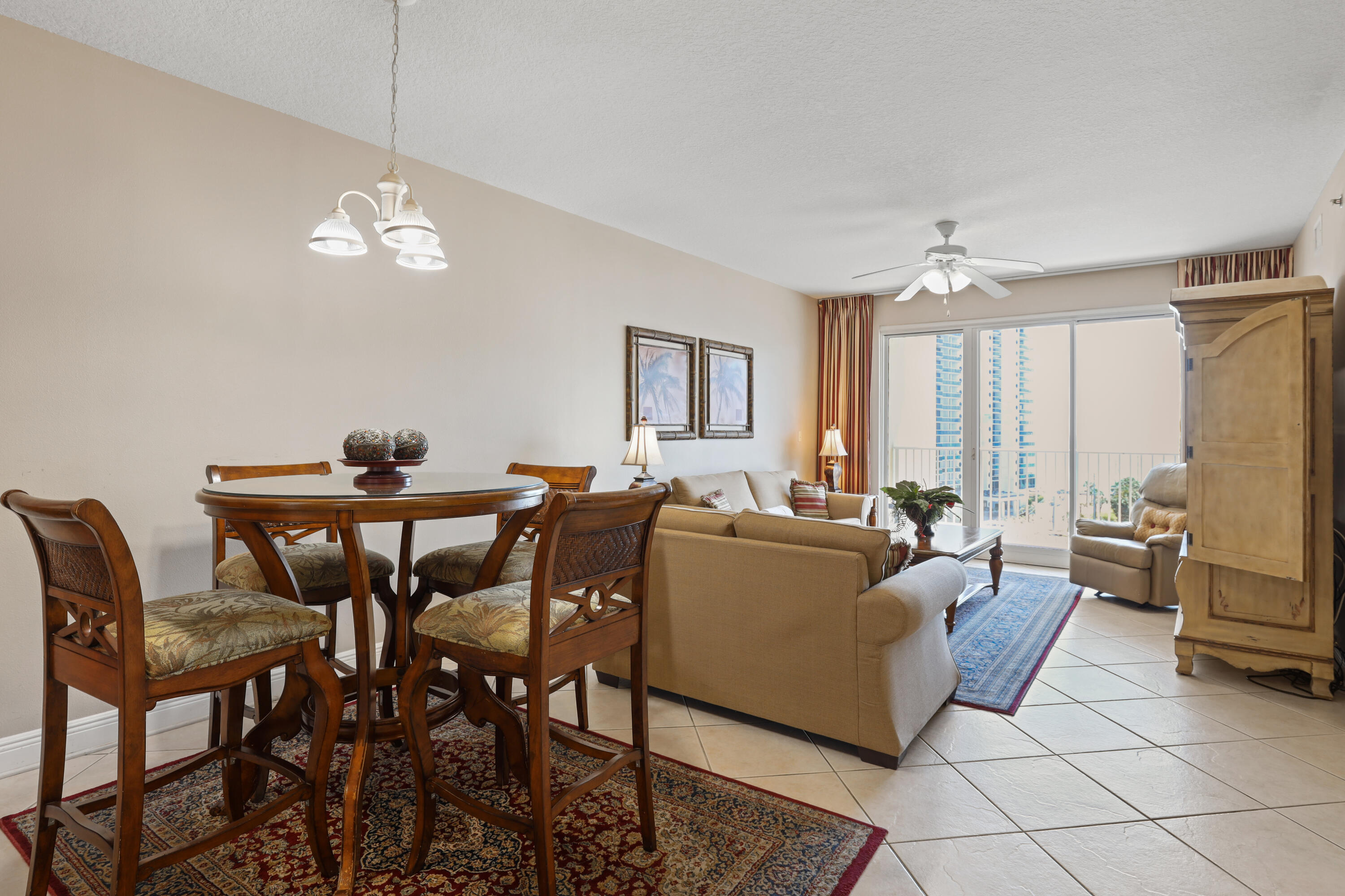 112 Seascape Boulevard, 708
