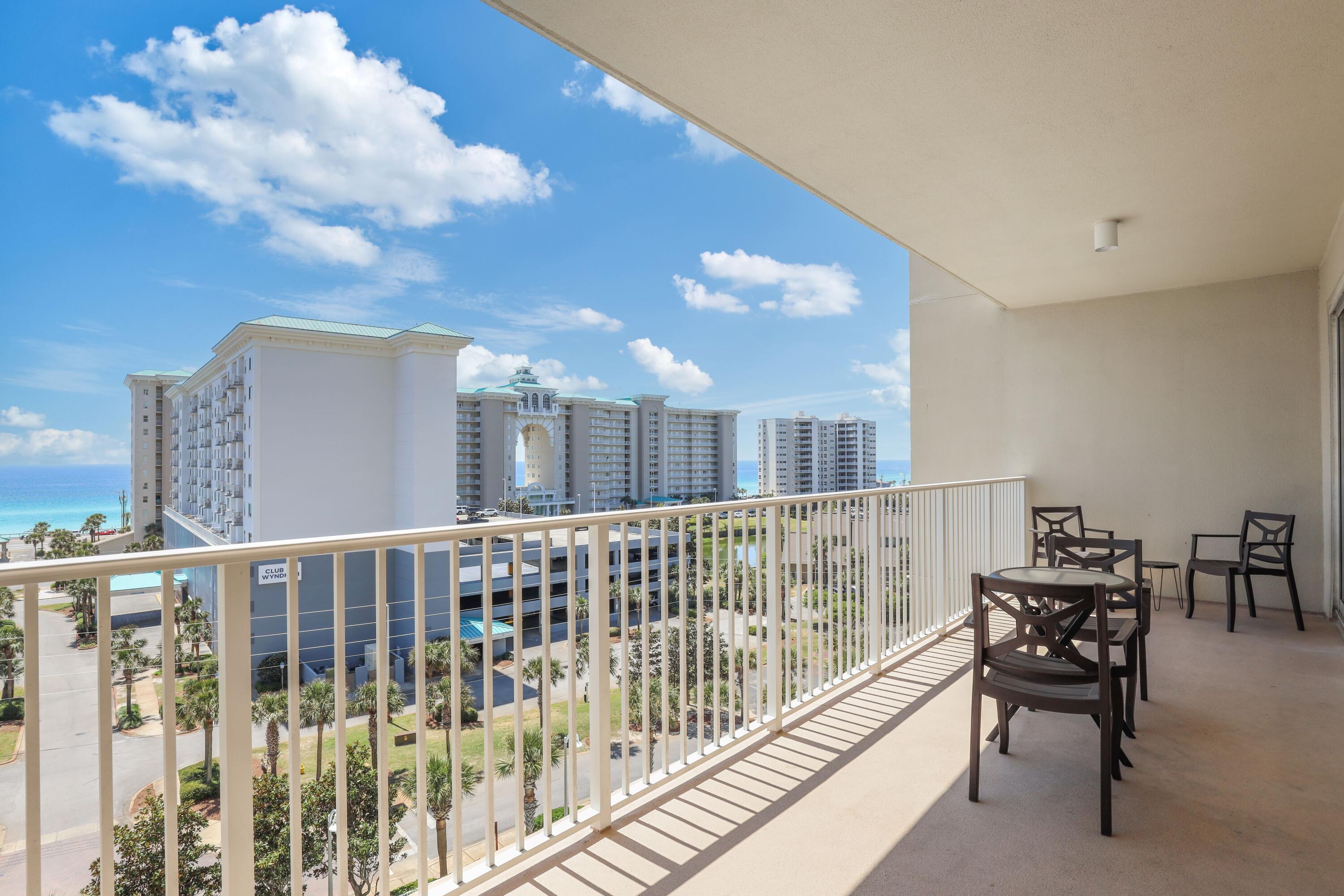 112 Seascape Boulevard, 708