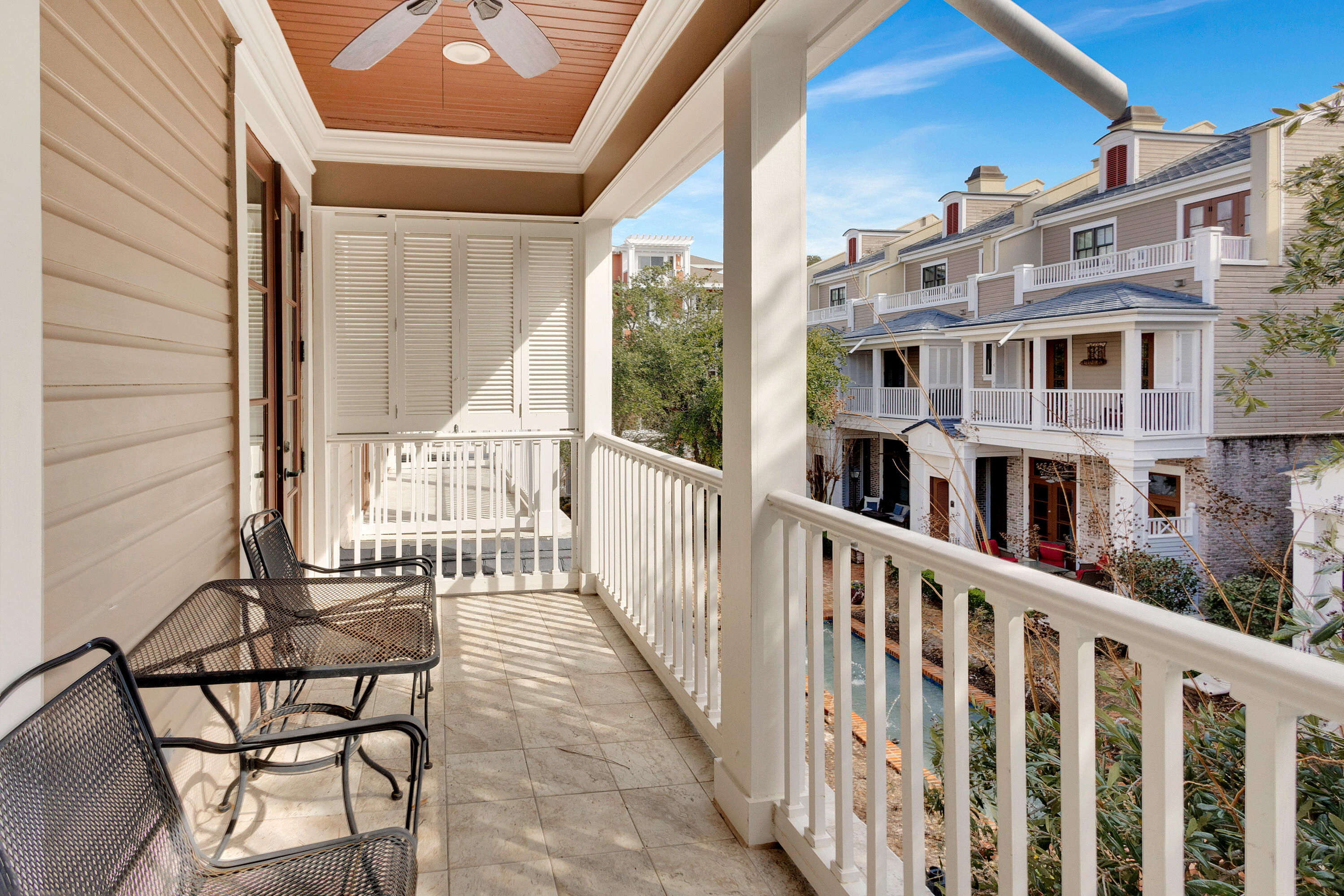 9201 Market Street Inn, 158