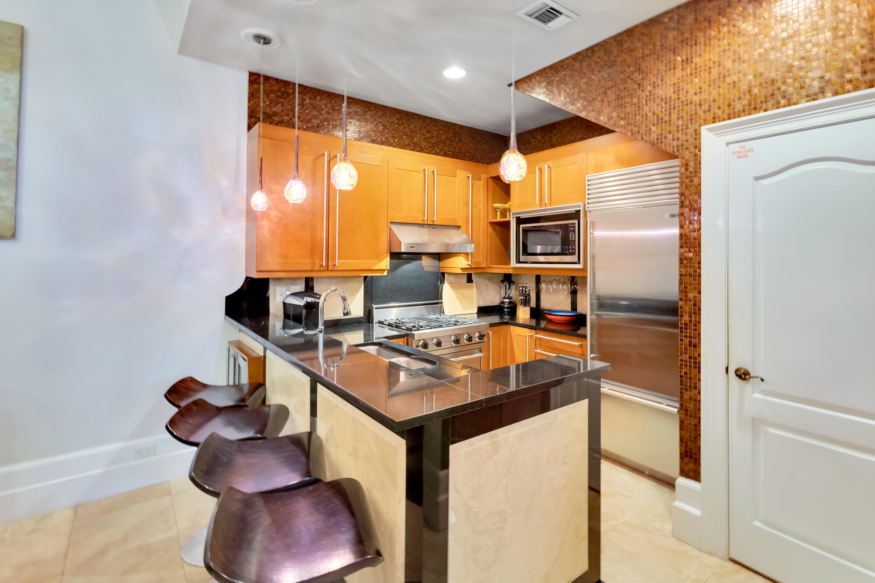 9201 Market Street Inn, 158