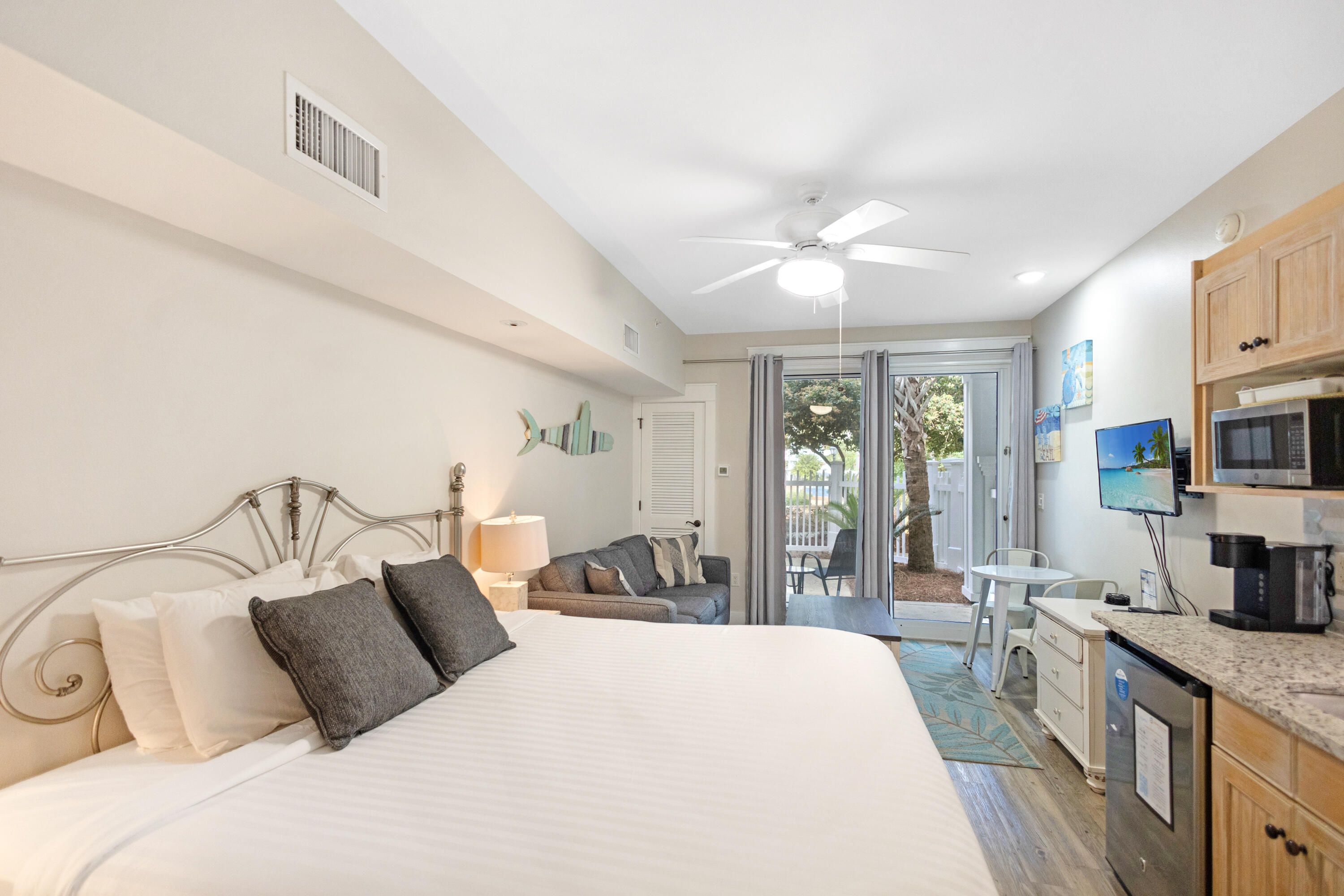 9300 Baytowne Wharf Boulevard, UNIT 306