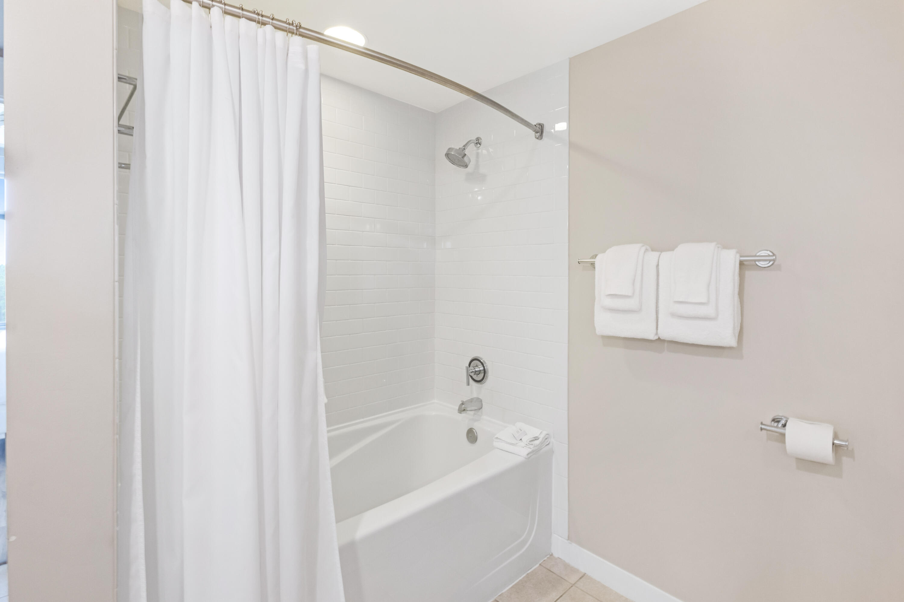 9800 Grand Sandestin Boulevard, 5410/5412