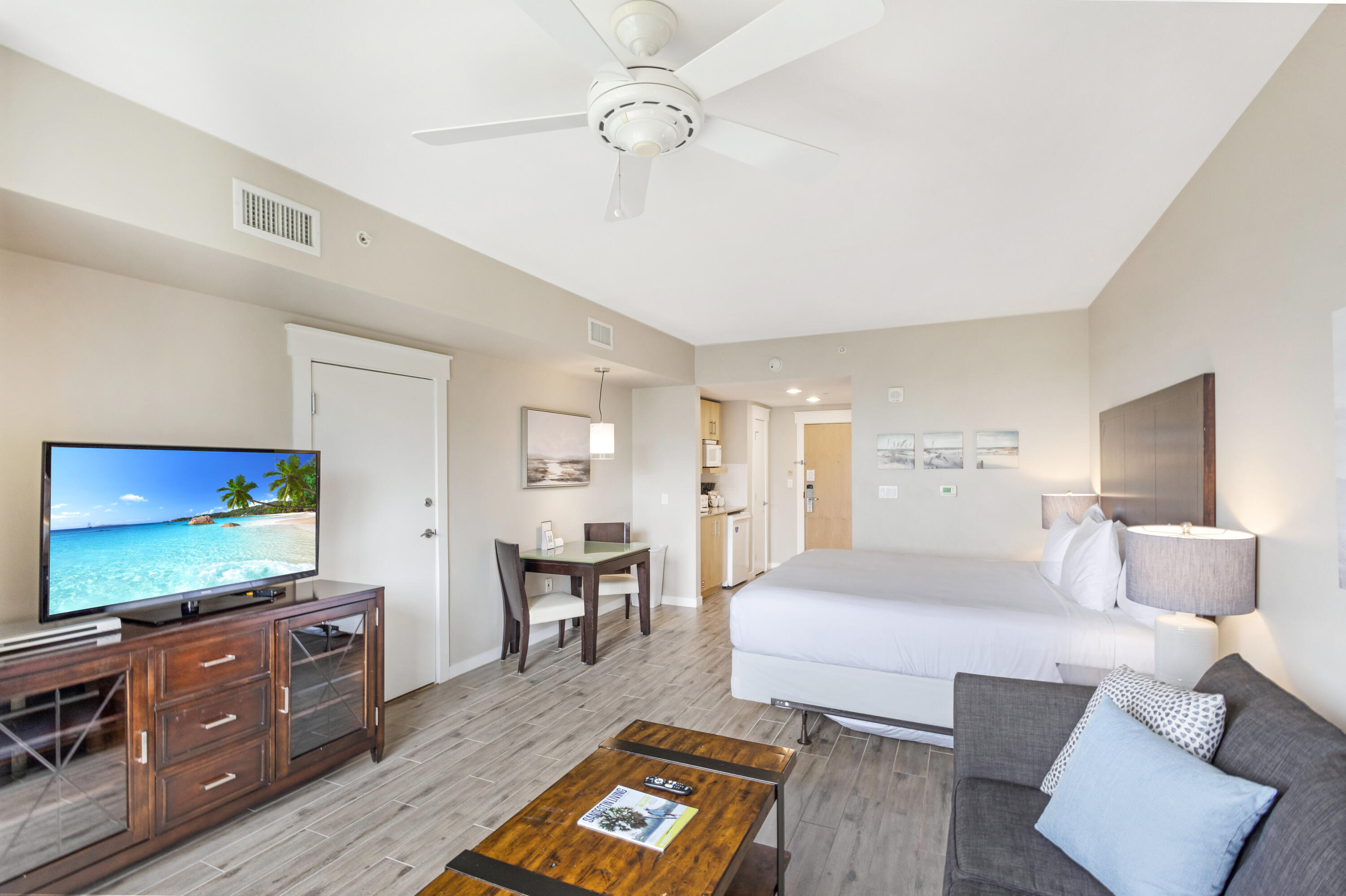 9800 Grand Sandestin Boulevard, 5410/5412