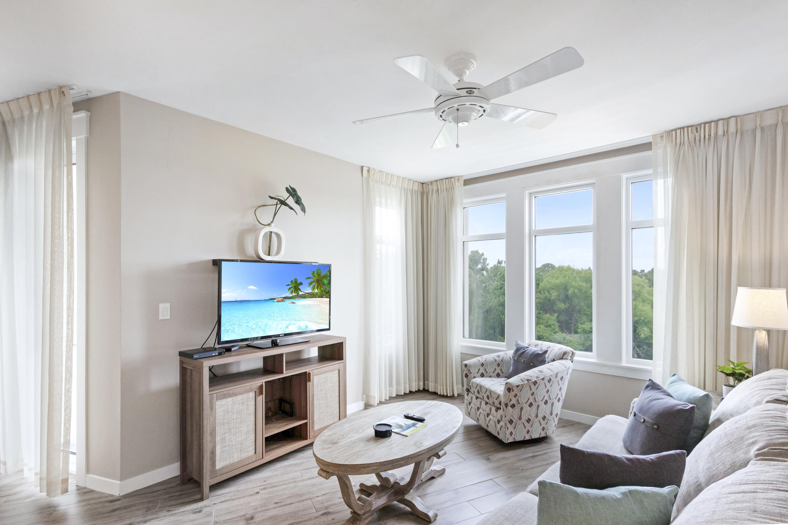 9800 Grand Sandestin Boulevard, 5410/5412