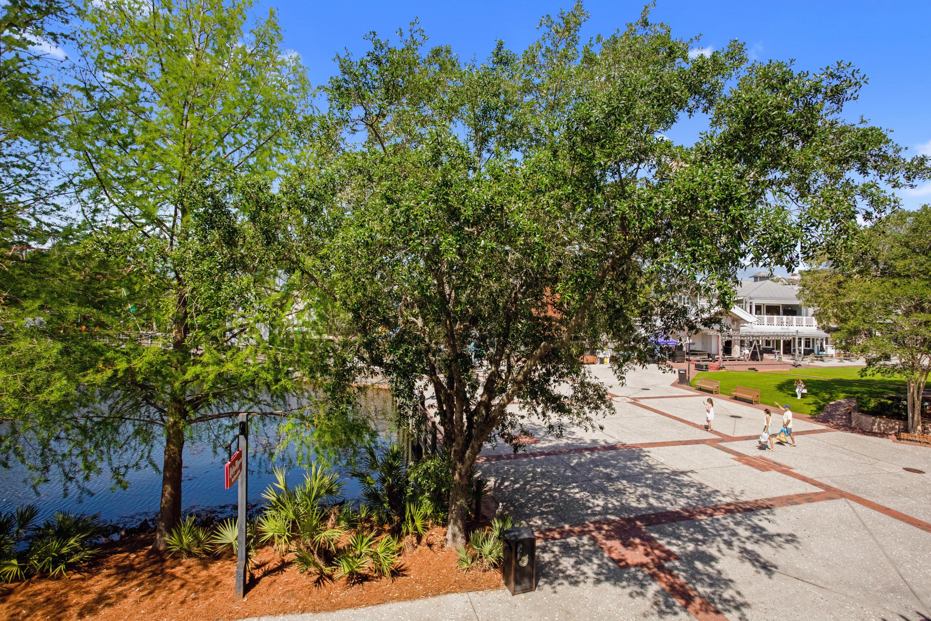 9100 Baytowne Wharf Boulevard, 274/276