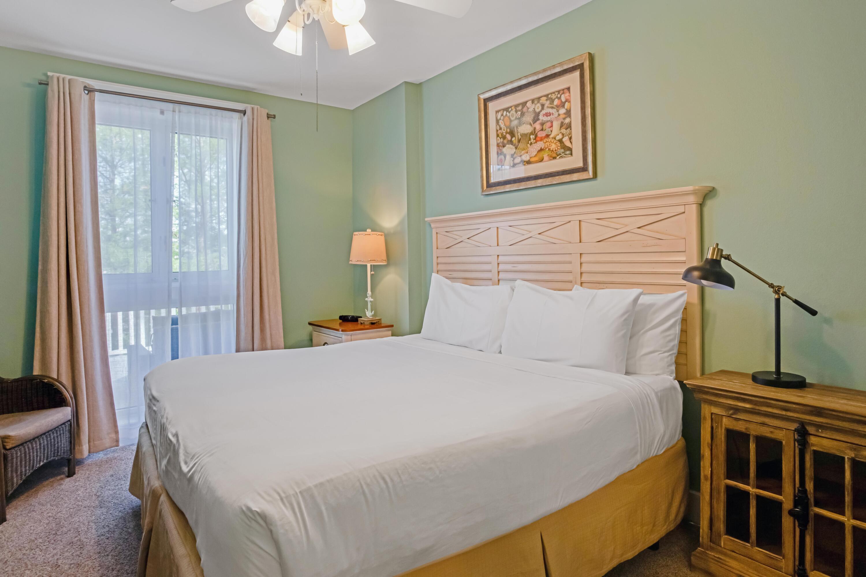 9100 Baytowne Wharf Boulevard, 274/276