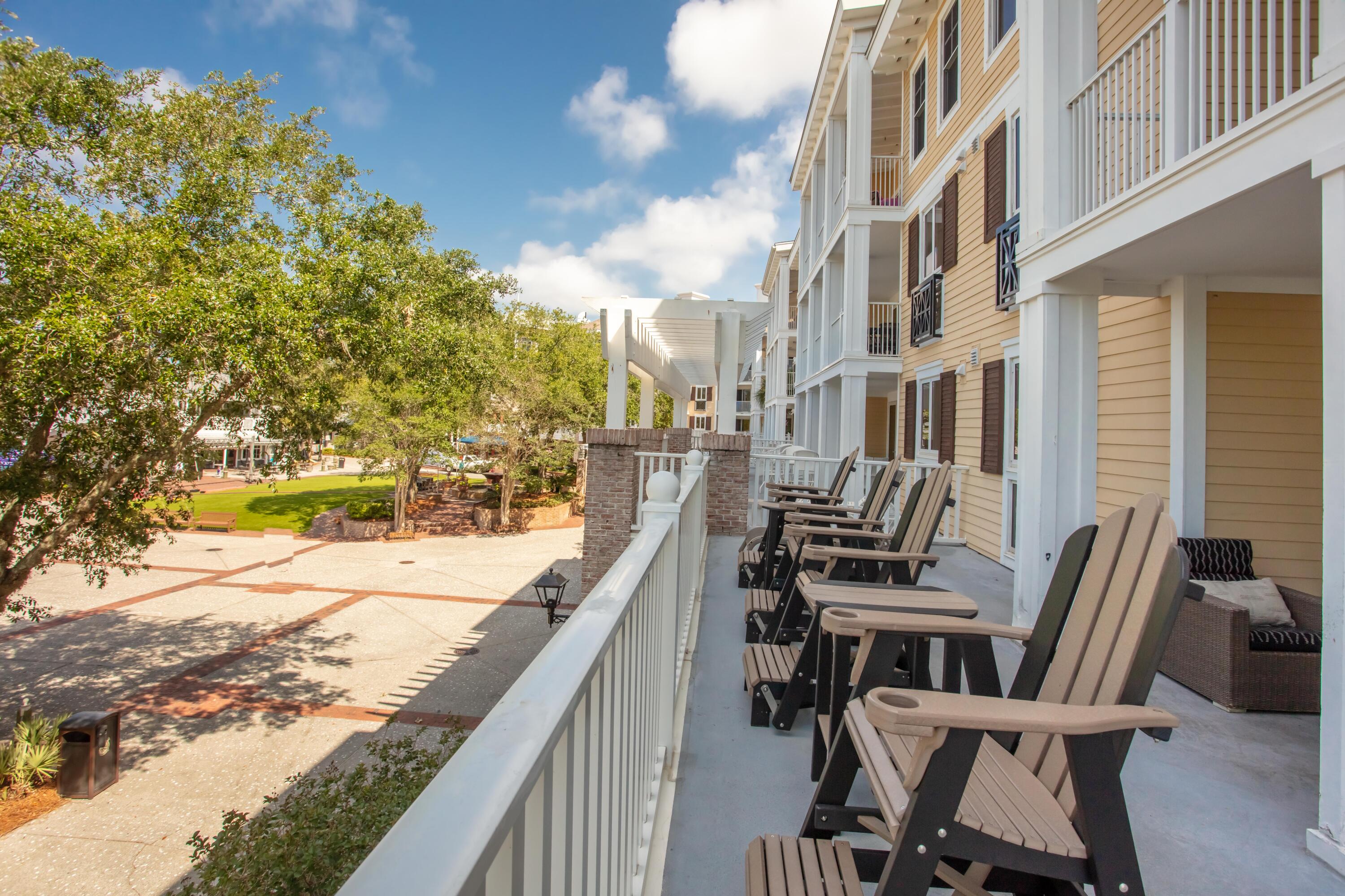 9100 Baytowne Wharf Boulevard, 274/276