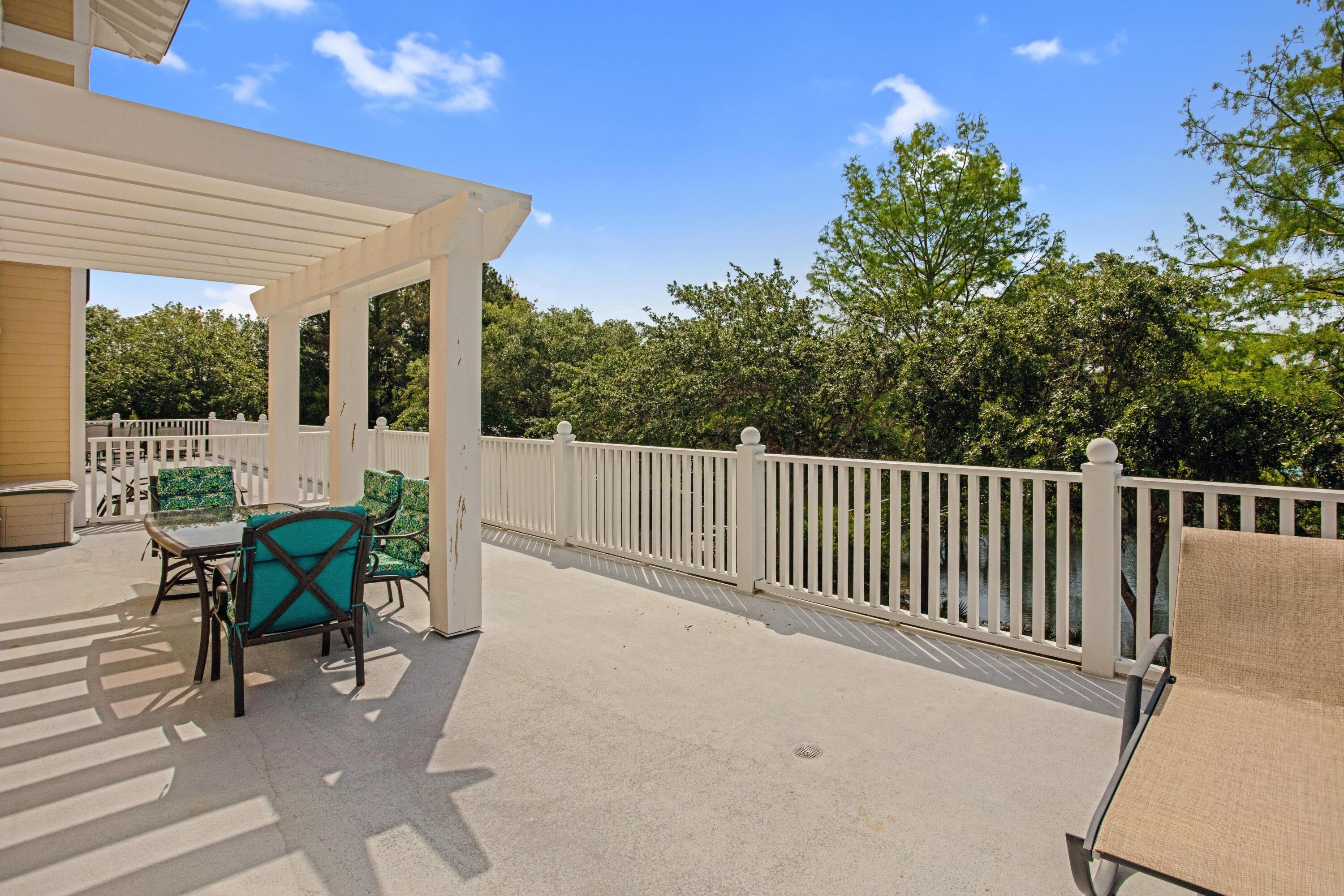 9100 Baytowne Wharf Boulevard, 274/276