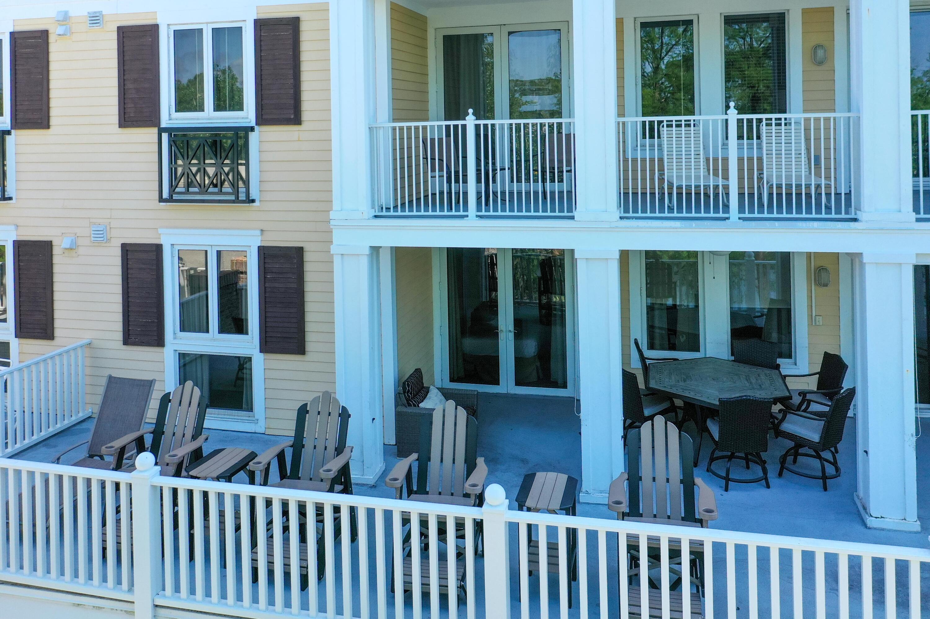 9100 Baytowne Wharf Boulevard, 274/276