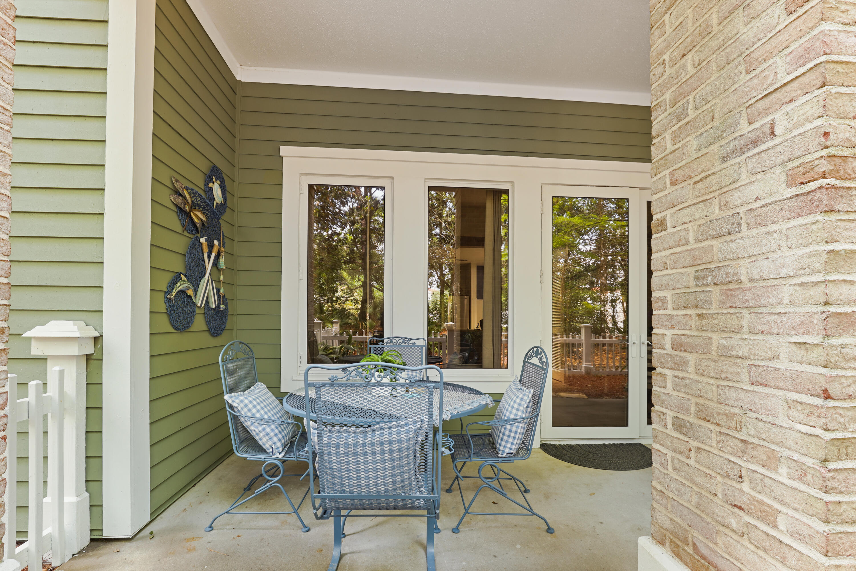 9300 Baytowne Wharf Boulevard, 113