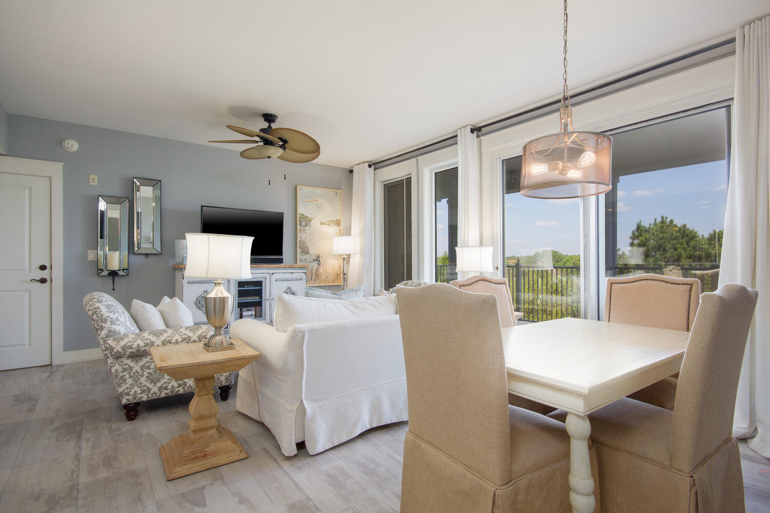 9300 Baytowne Wharf Boulevard, 527