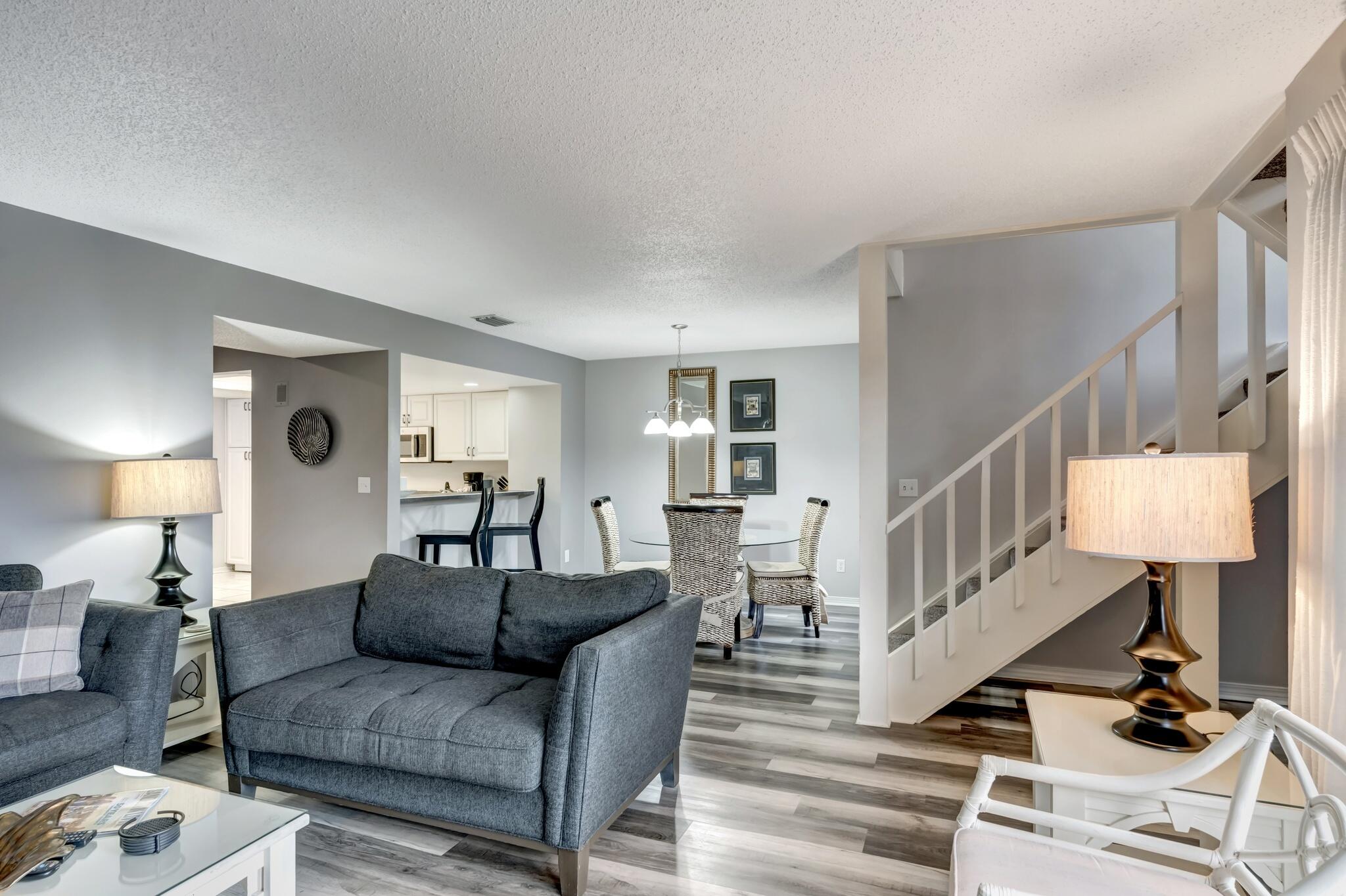 290 W Sandestin Boulevard, 290