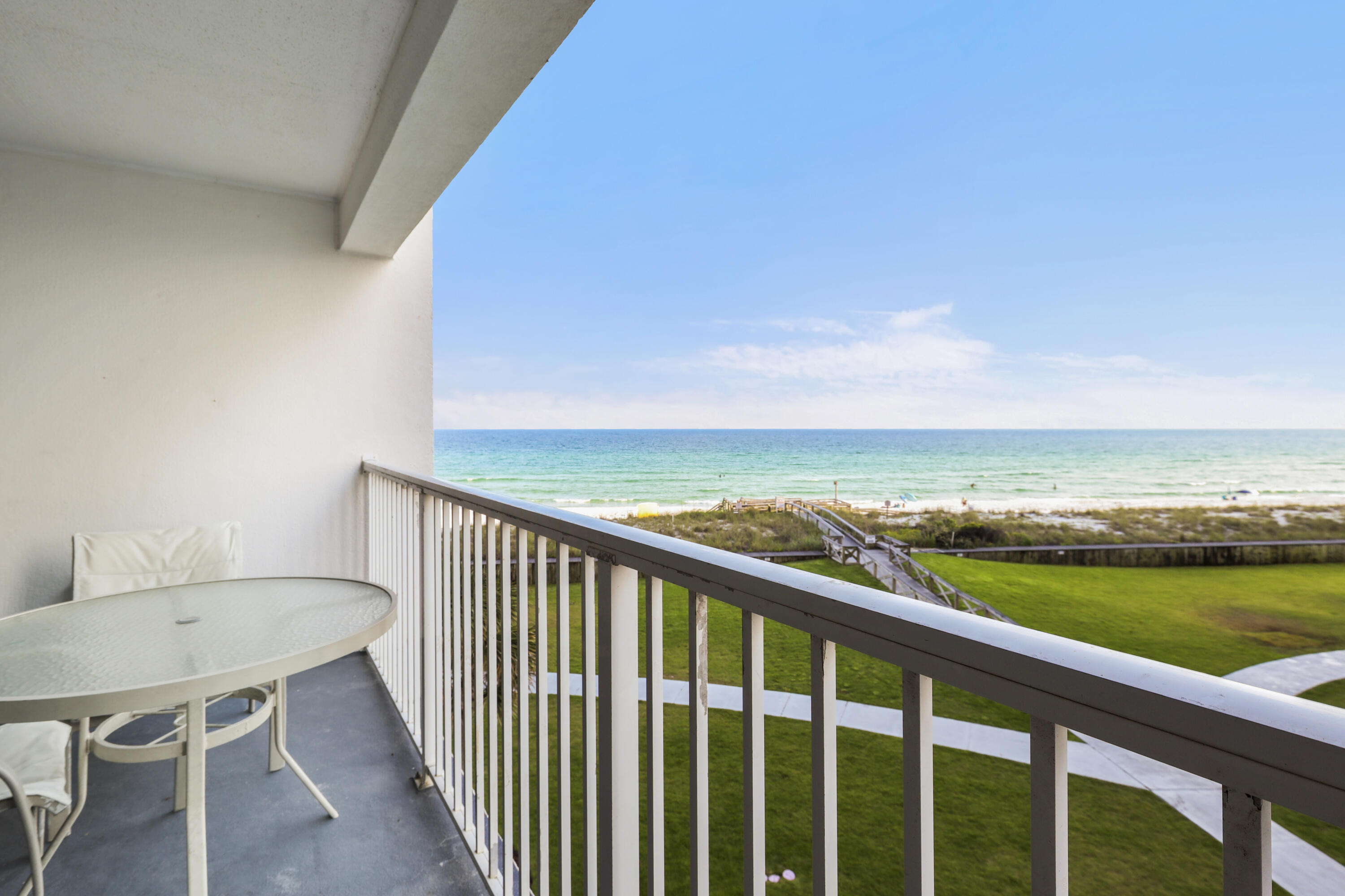 900 Gulf Shore Drive, 1045