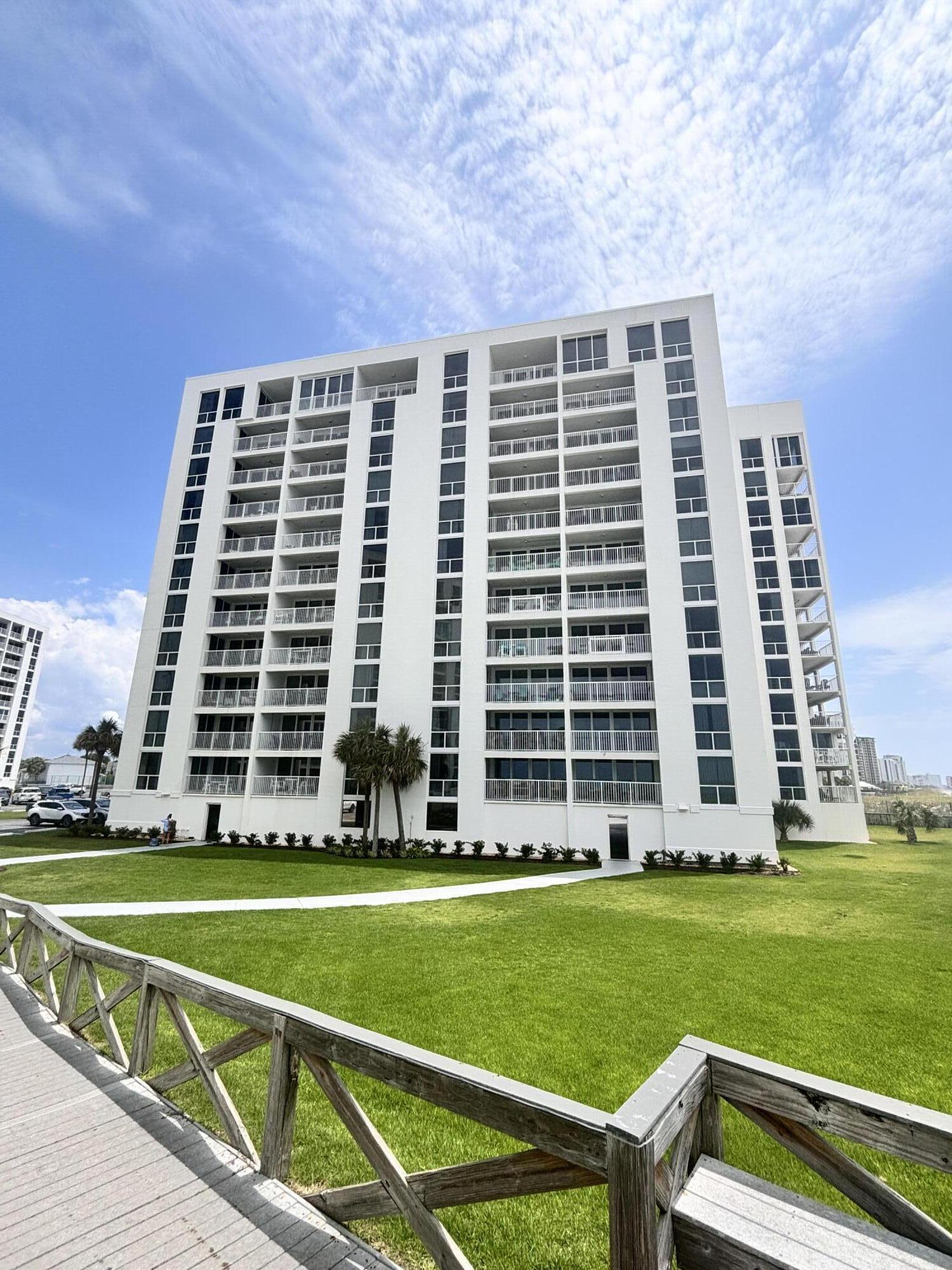 900 Gulf Shore Drive, 1045