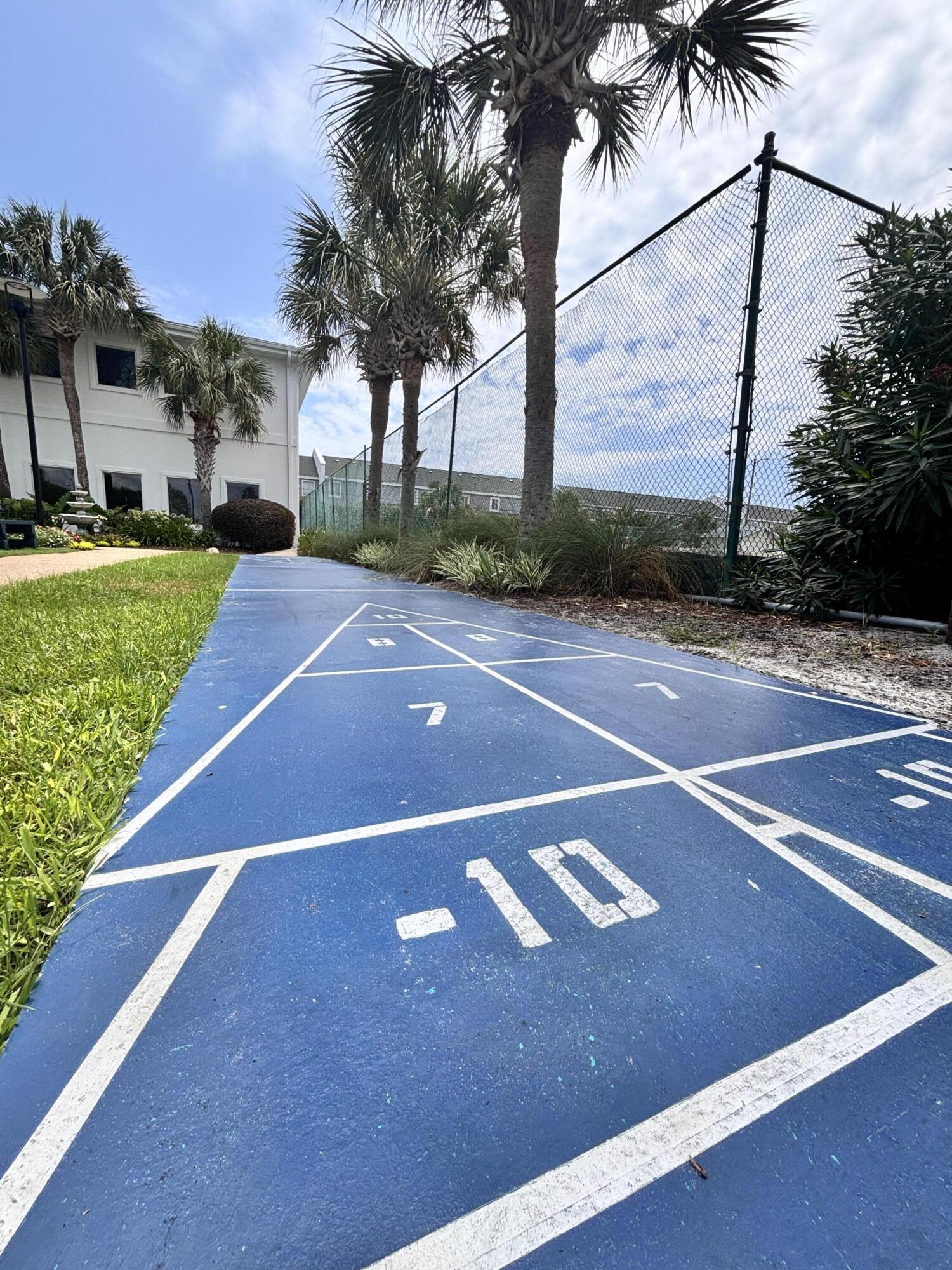 900 Gulf Shore Drive, 1045