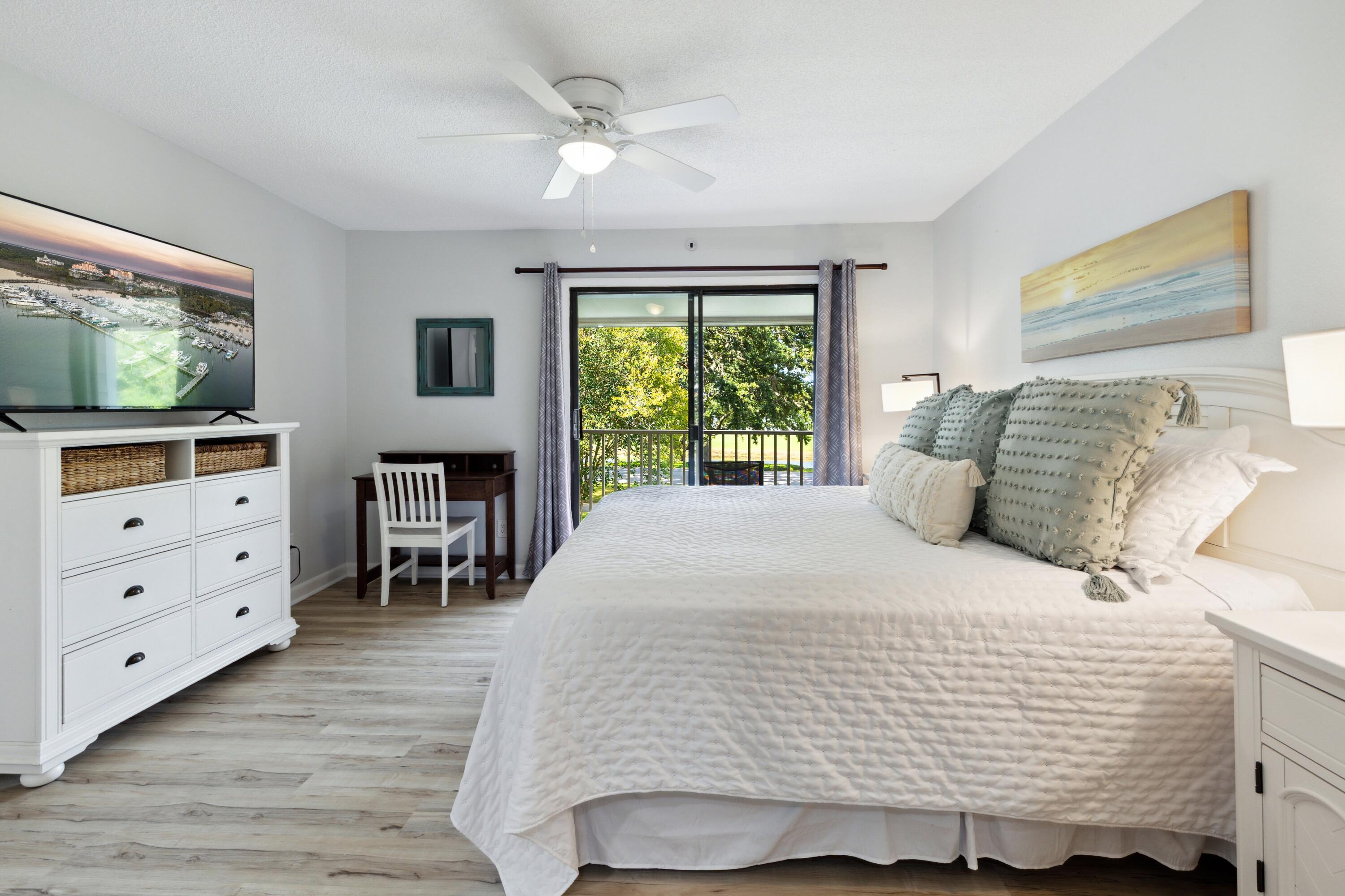 616 Bayou Drive, 616
