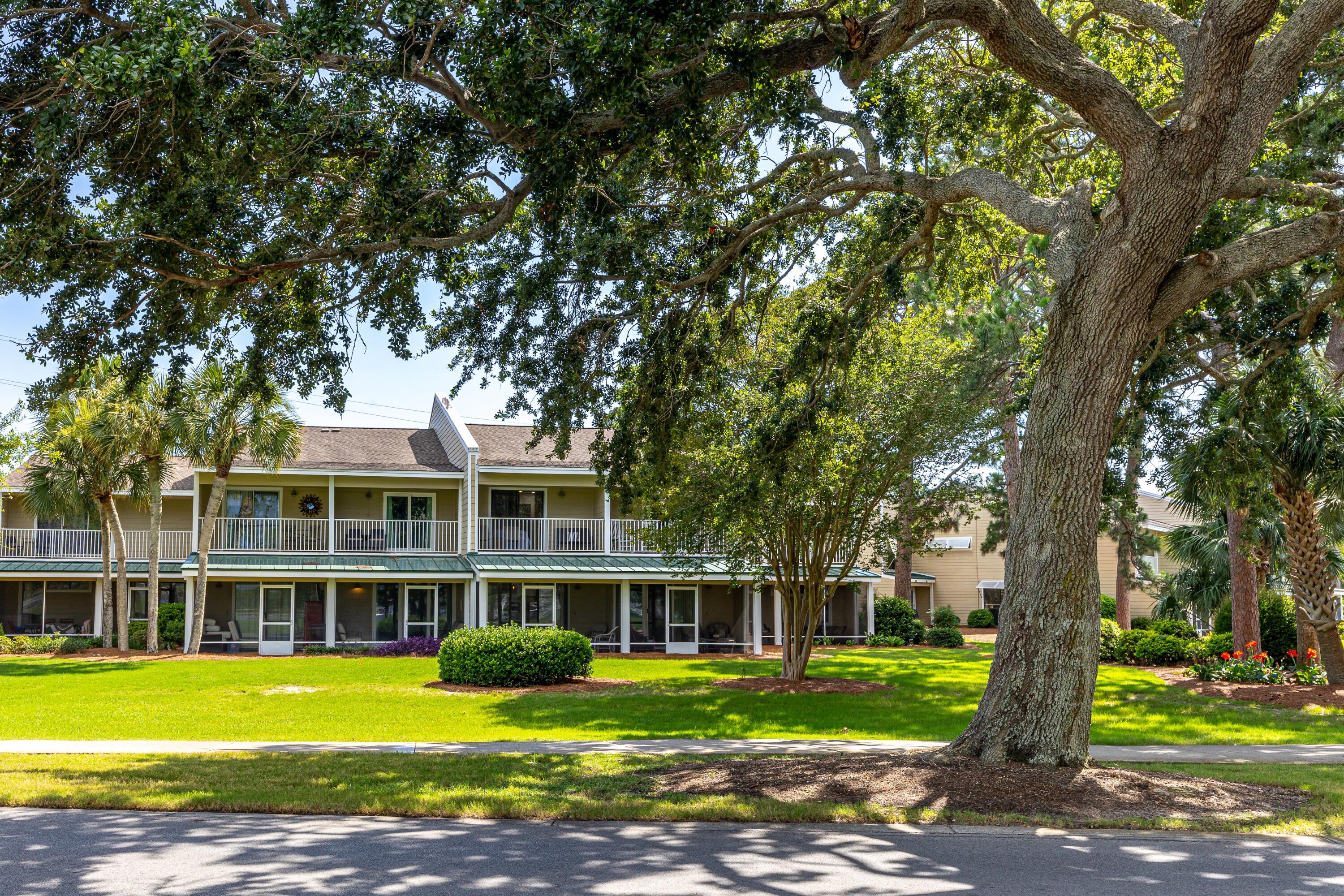 616 Bayou Drive, 616