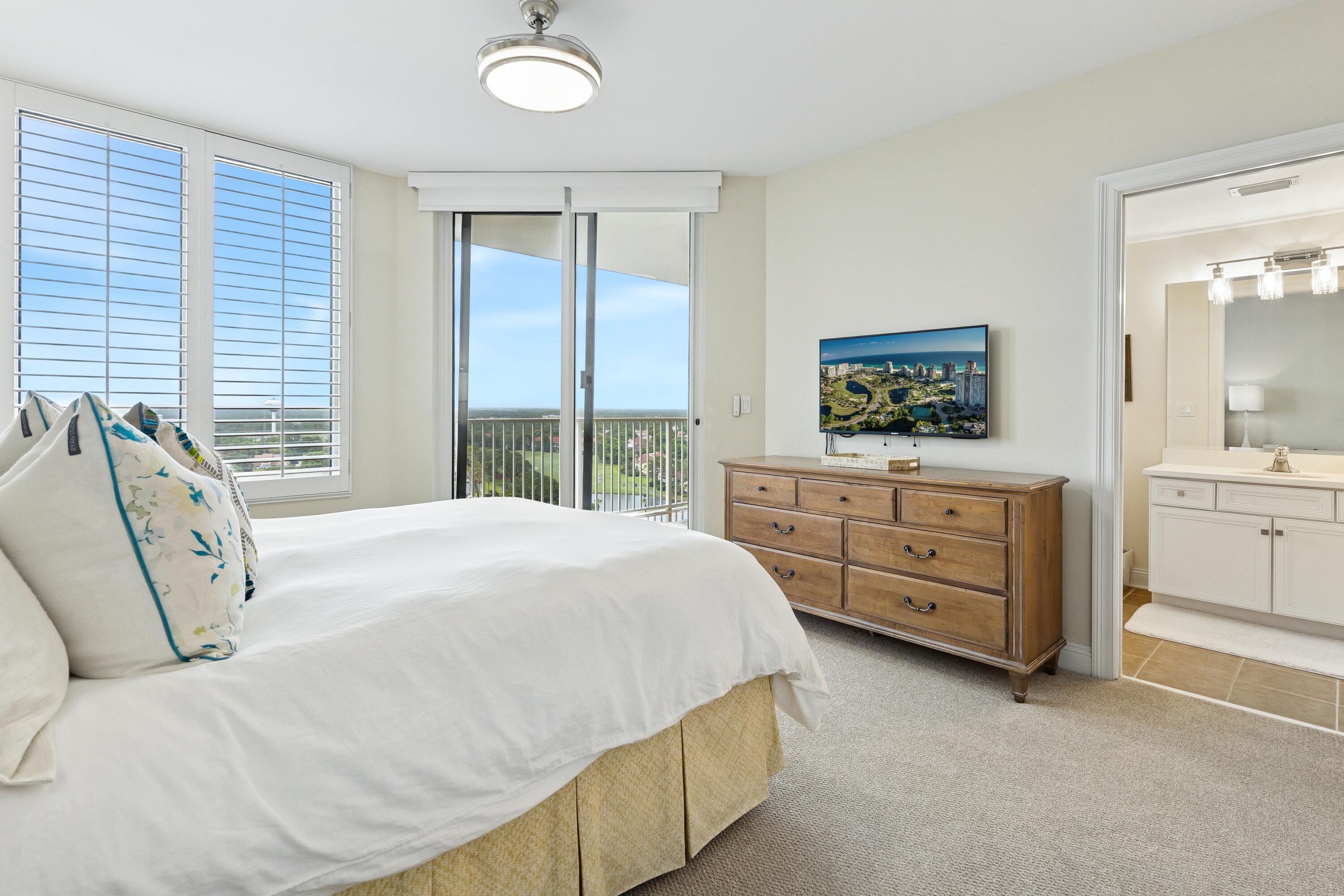 1 Beach Club Drive, UNIT 1604