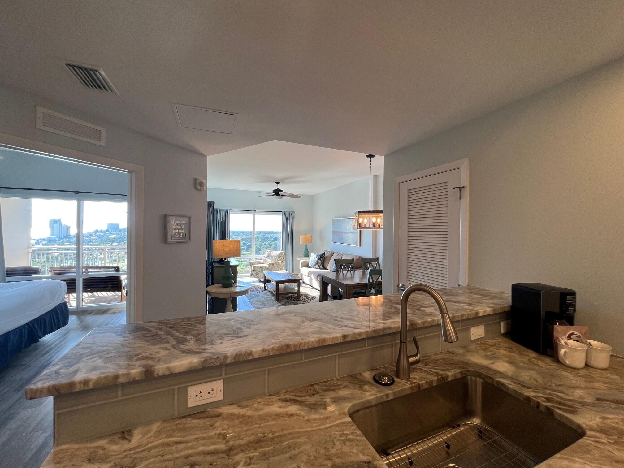 5000 S Sandestin Boulevard, 7008