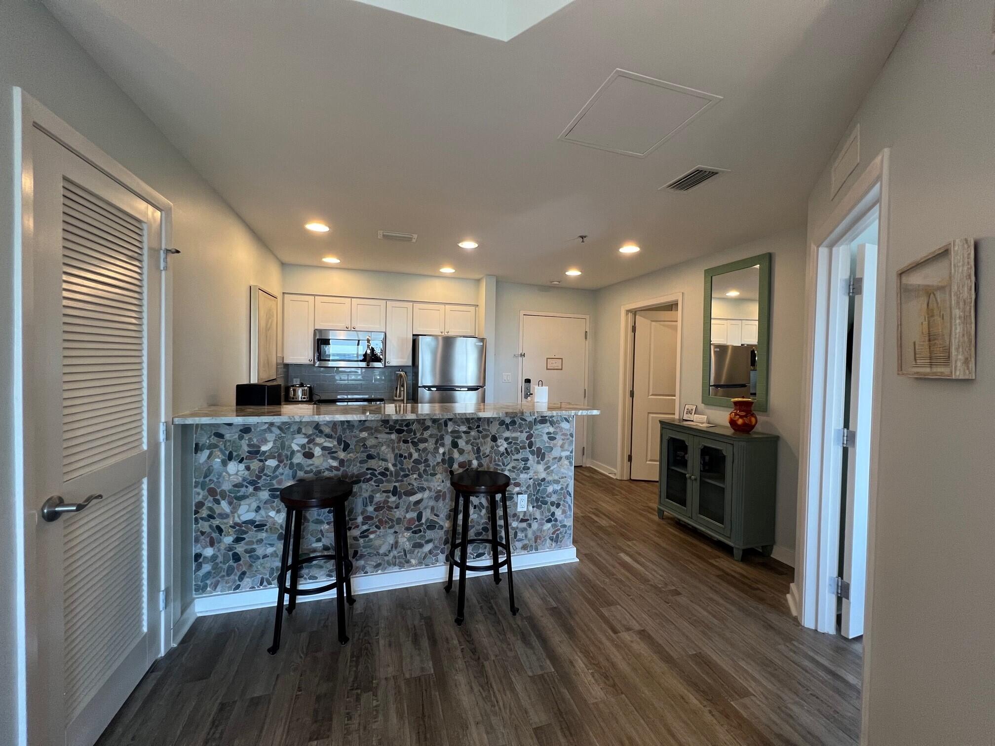 5000 S Sandestin Boulevard, 7008