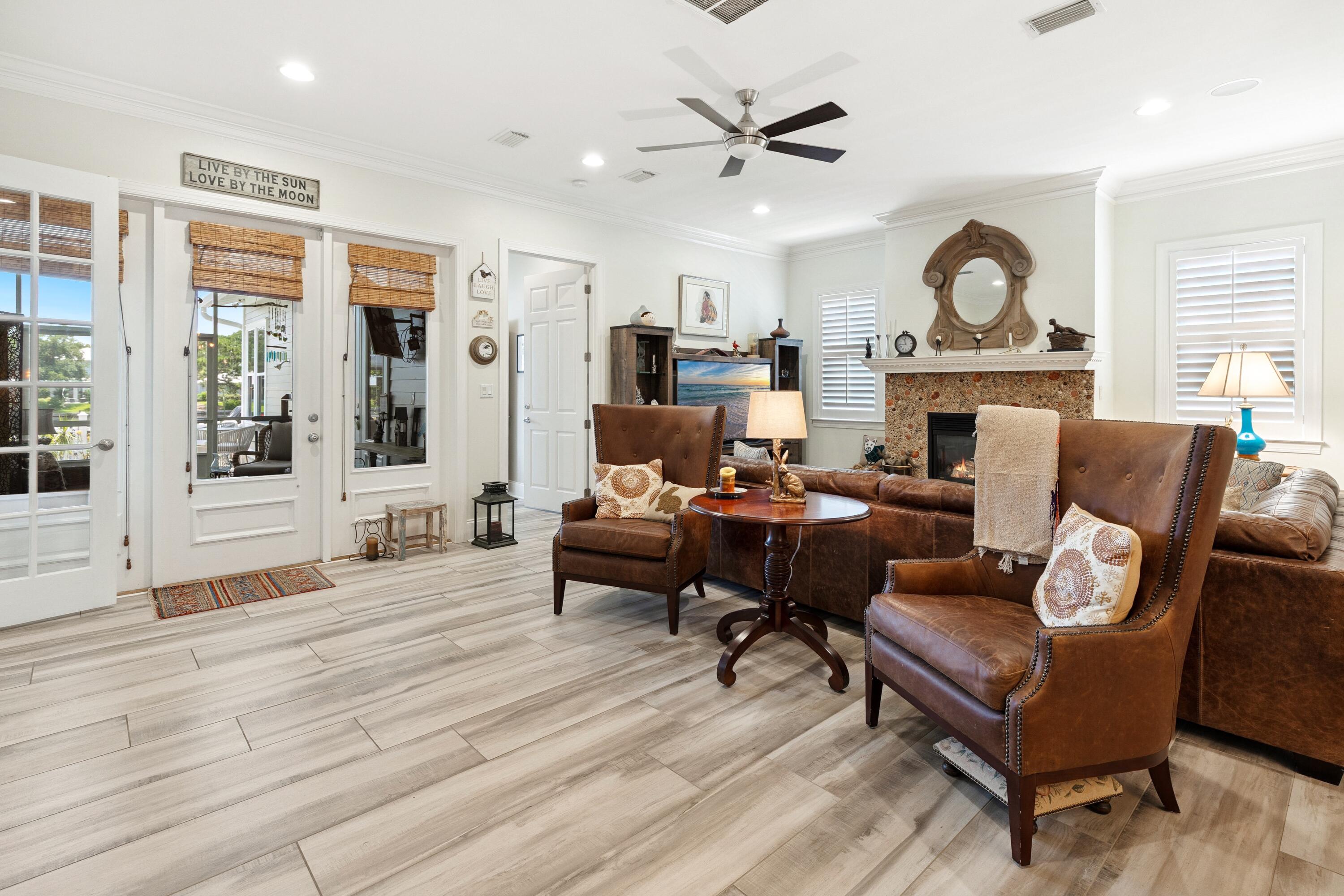 2077 Olde Towne Avenue