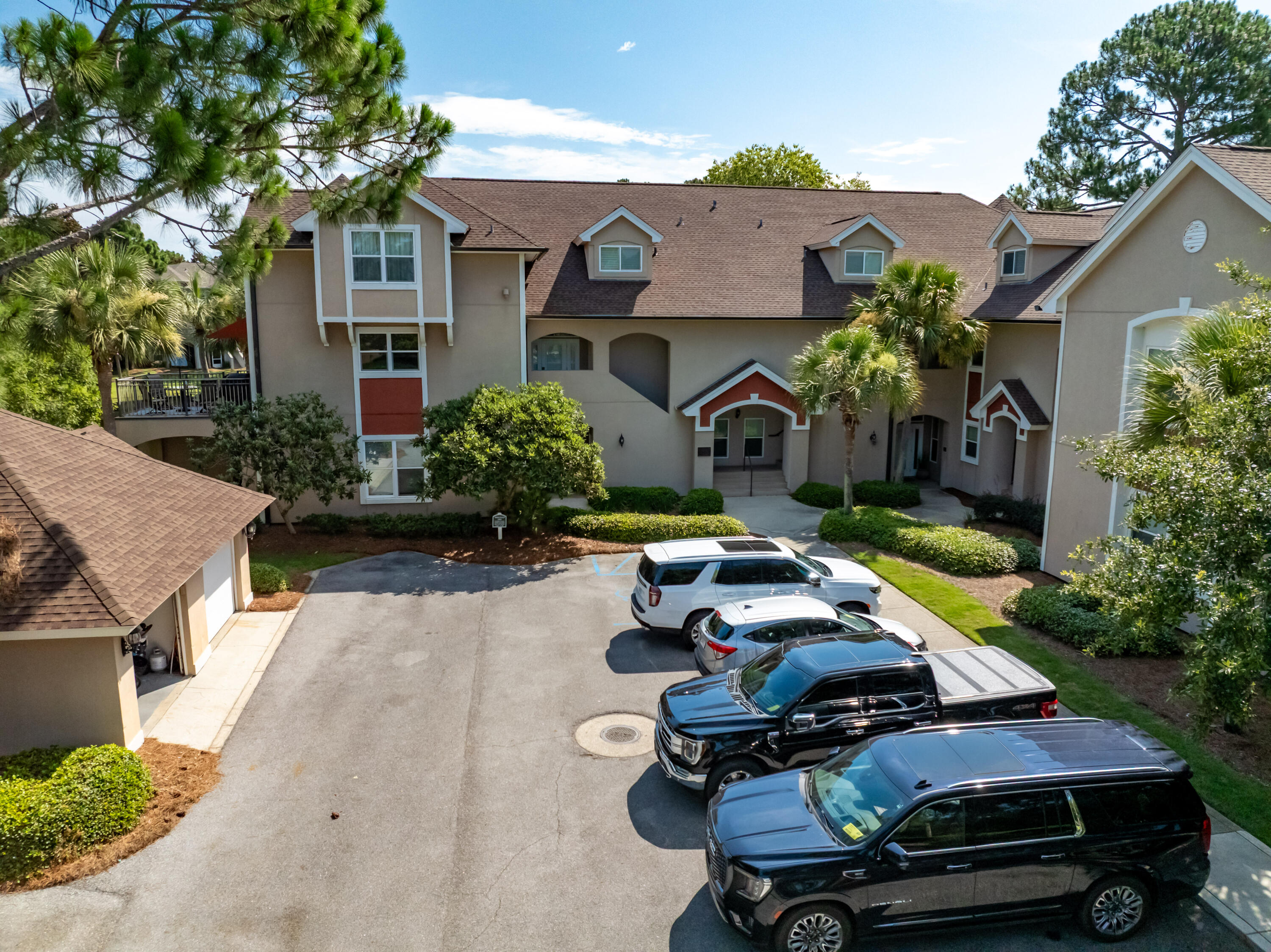 8549 Turnberry Court, 8549