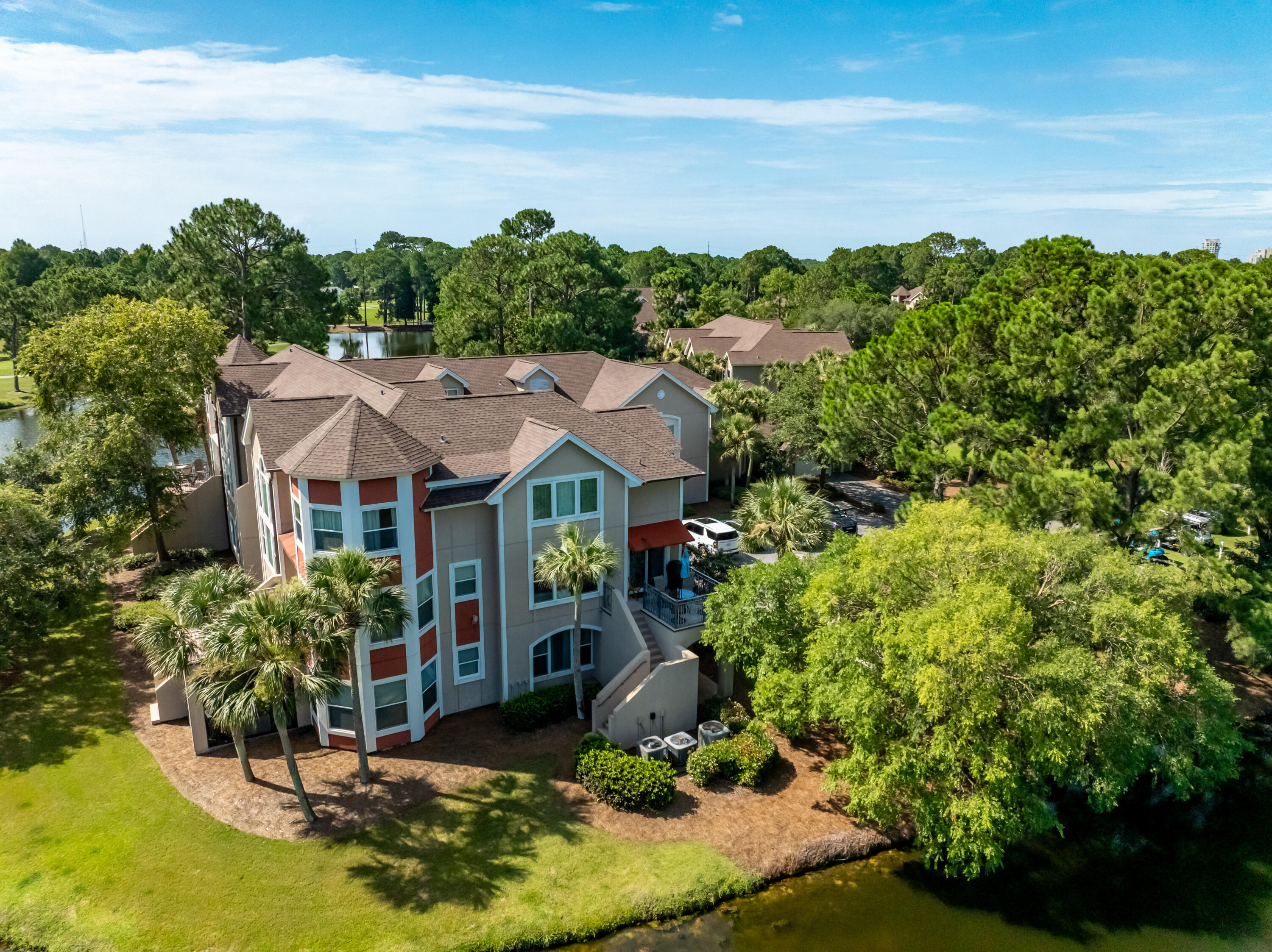 8549 Turnberry Court, 8549