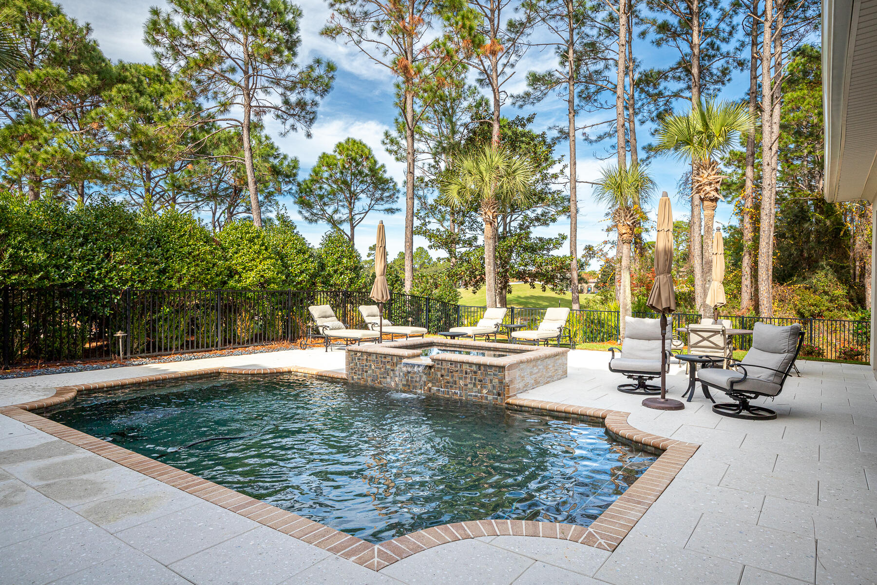 3435 Burnt Pine Lane