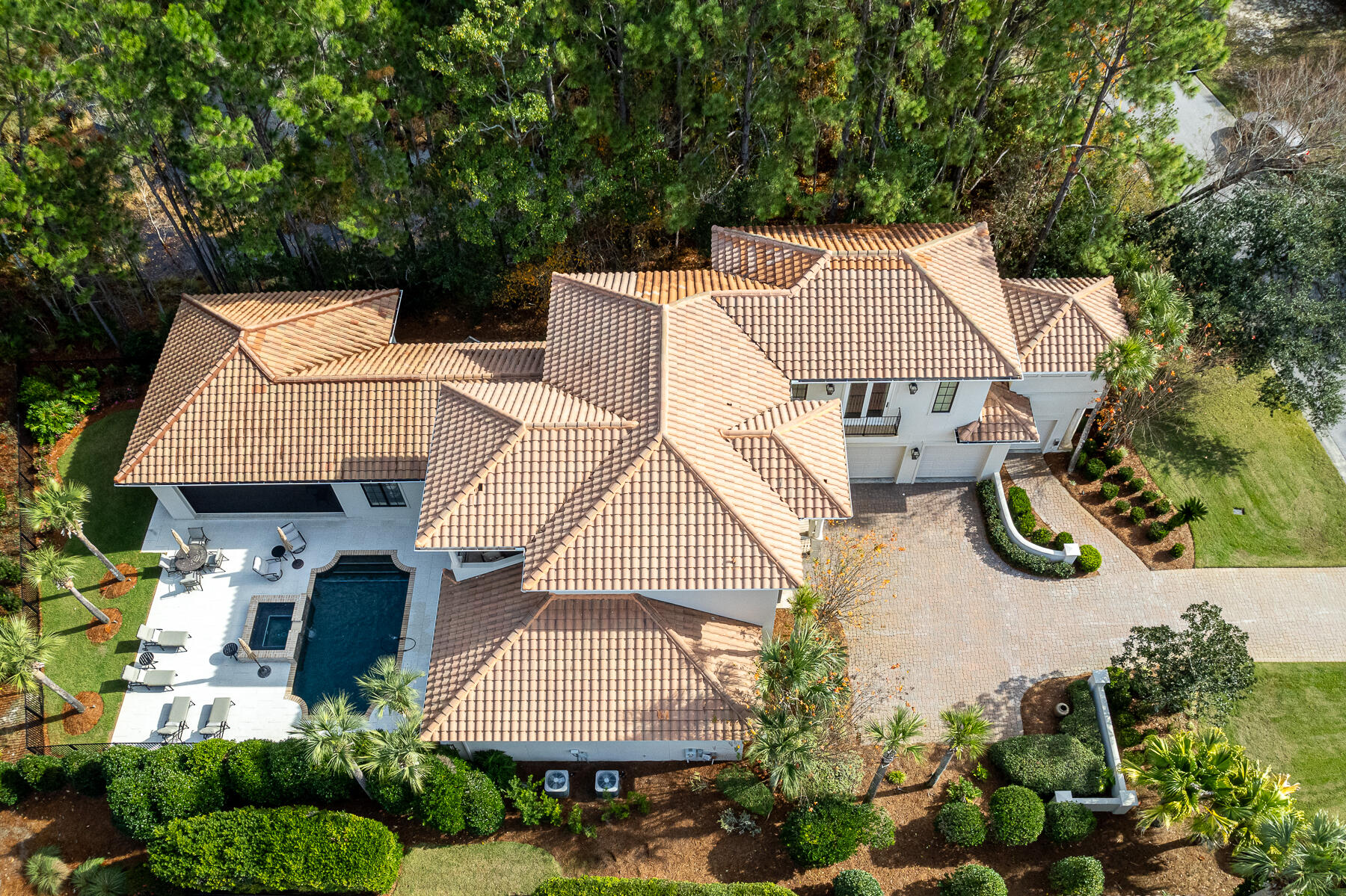 3435 Burnt Pine Lane