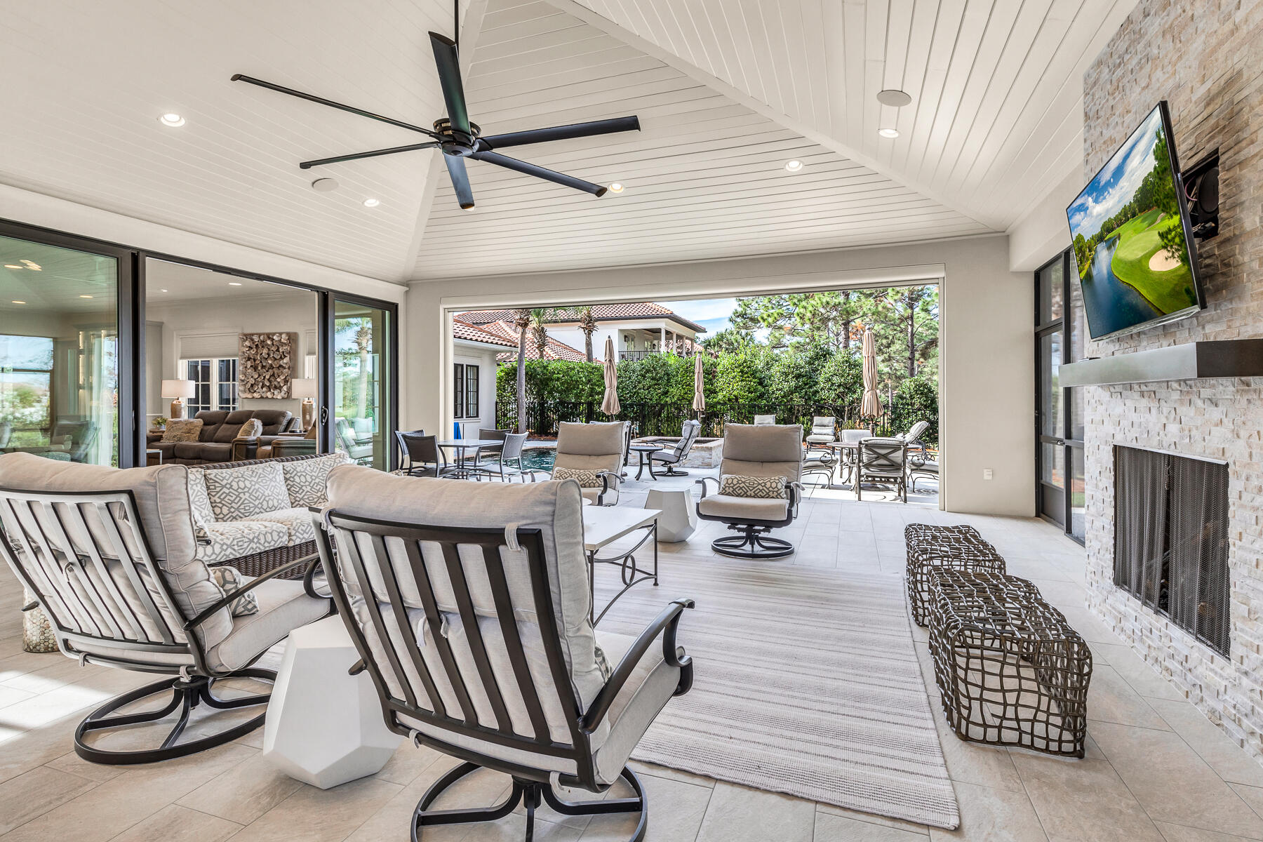 3435 Burnt Pine Lane