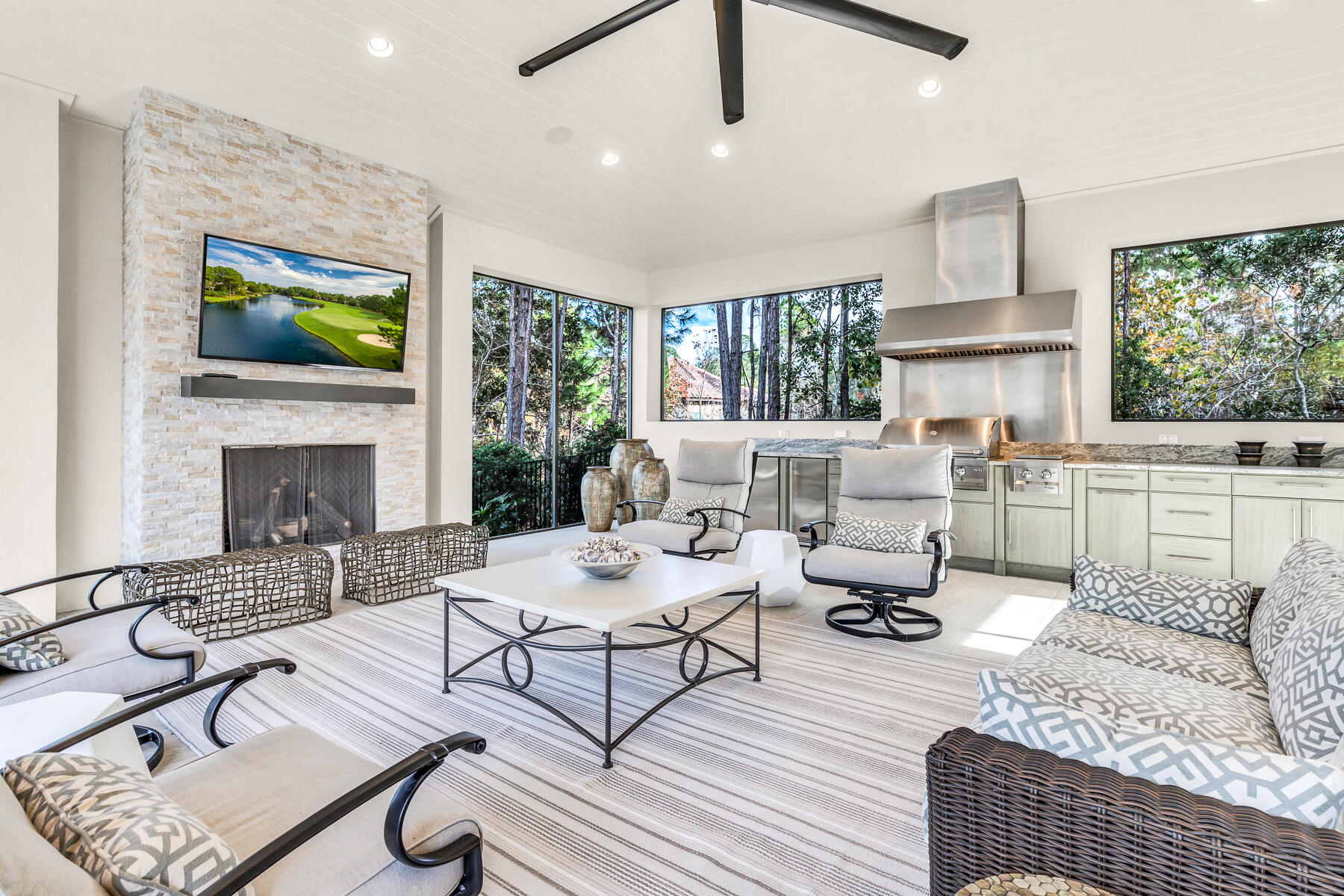3435 Burnt Pine Lane