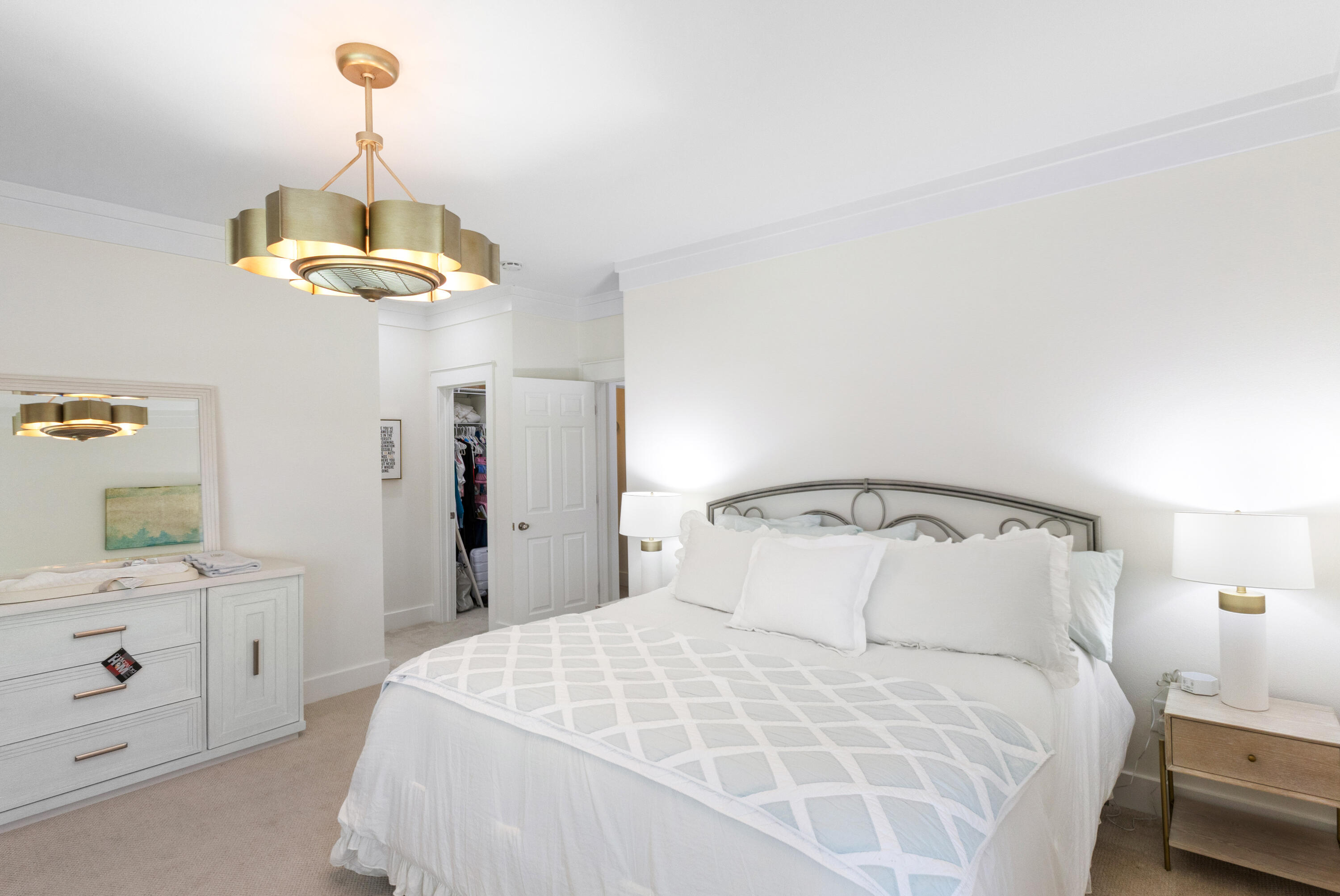 8600 Magnolia Bay Lane