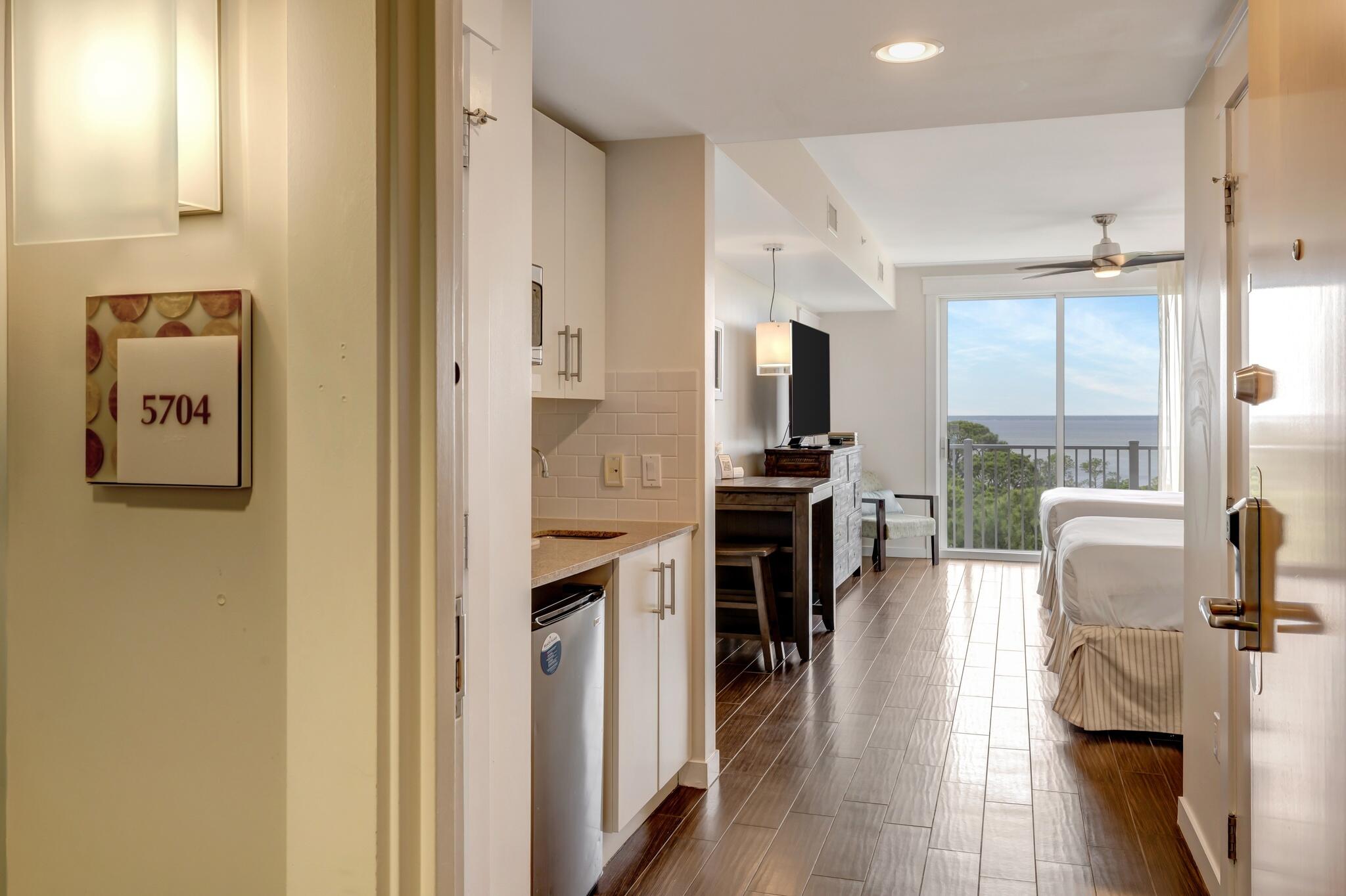 9800 Grand Sandestin Boulevard, UNIT 5704