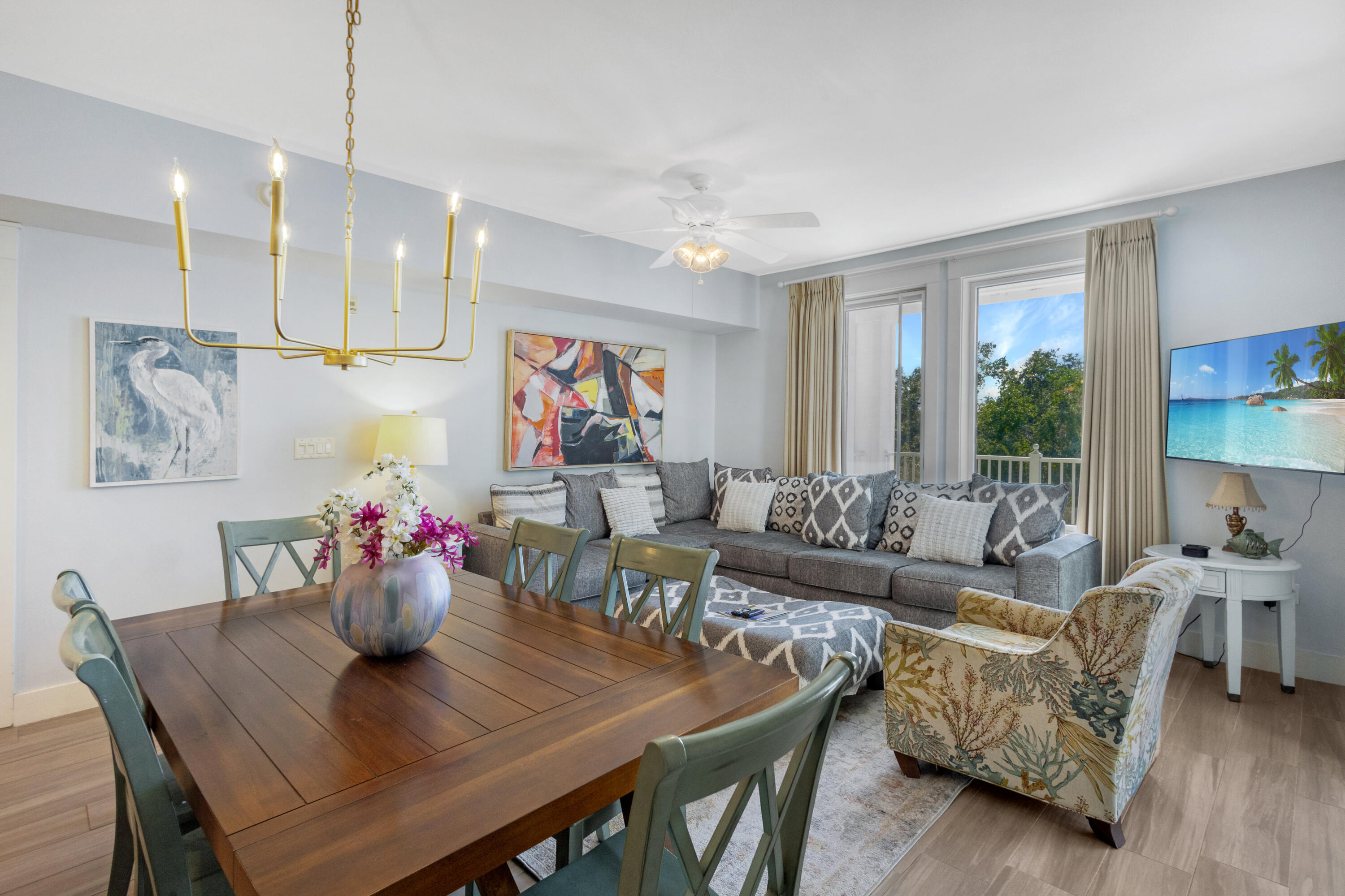 9300 Baytowne Wharf Boulevard, 401/403