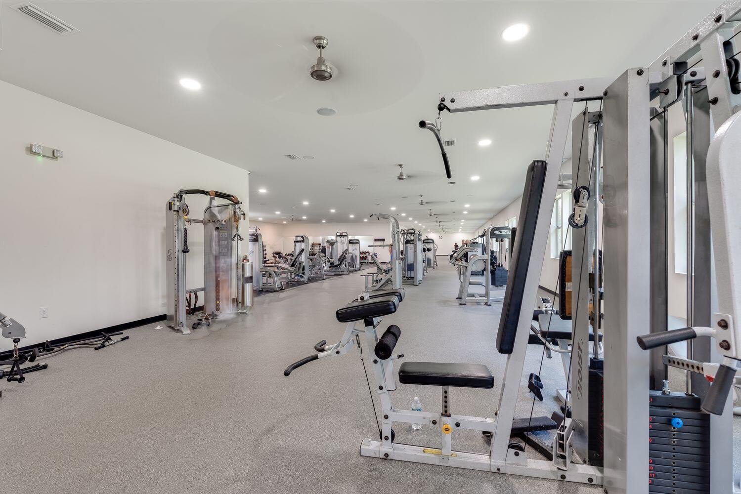 96 Polaris Place, Freeport