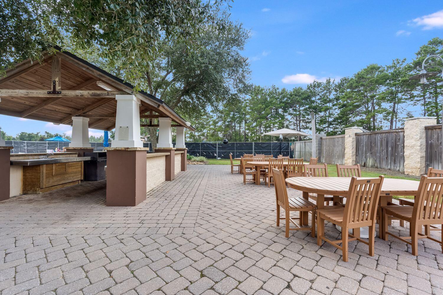 96 Polaris Place, Freeport