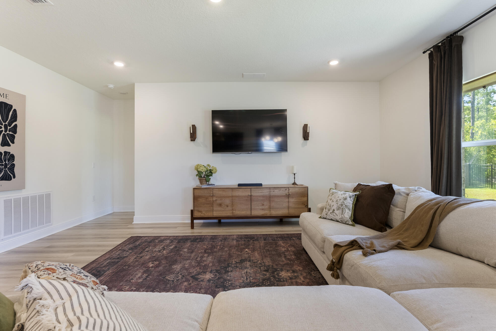 96 Polaris Place, Freeport