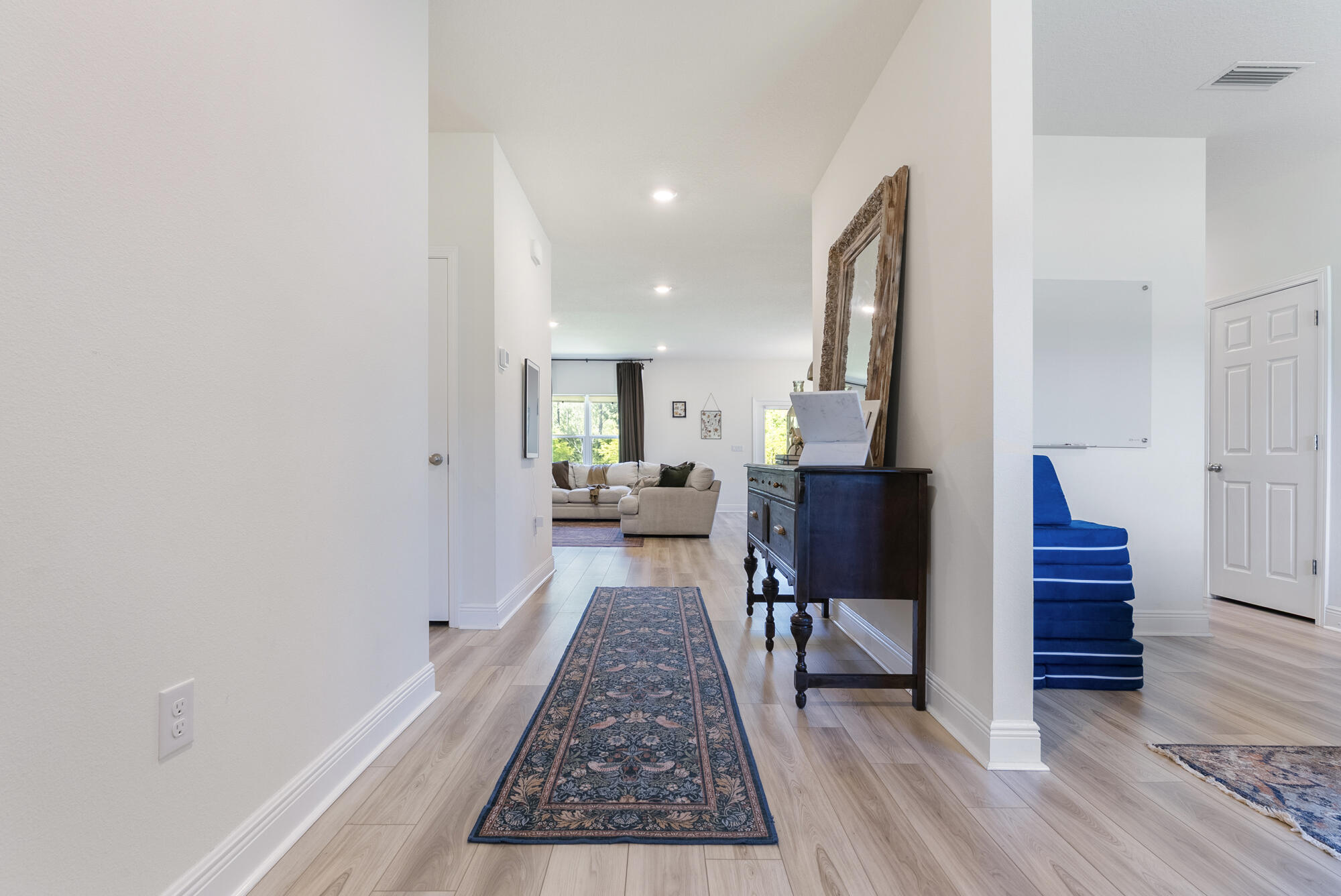 96 Polaris Place, Freeport