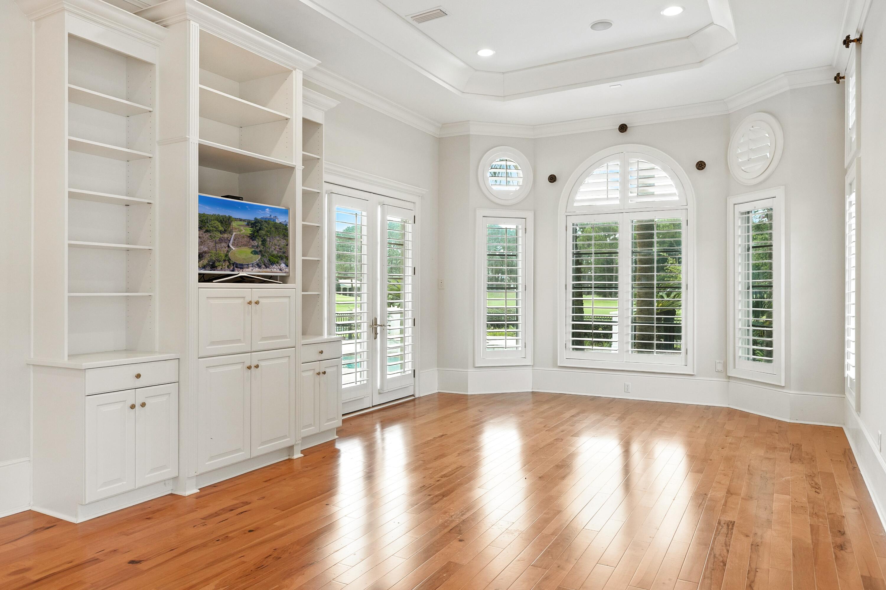 3290 Burnt Pine Lane