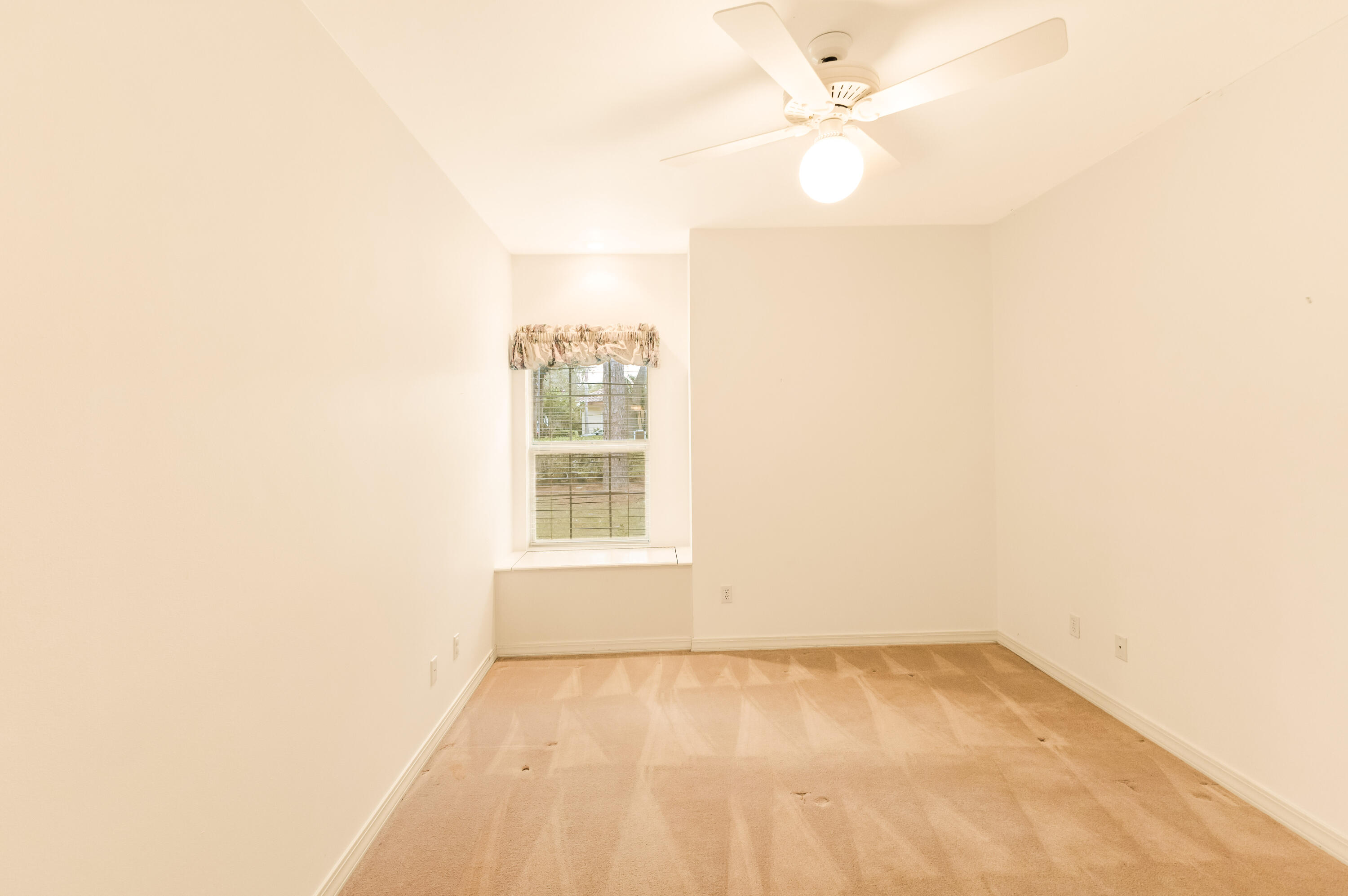 1440 E Baytowne Circle