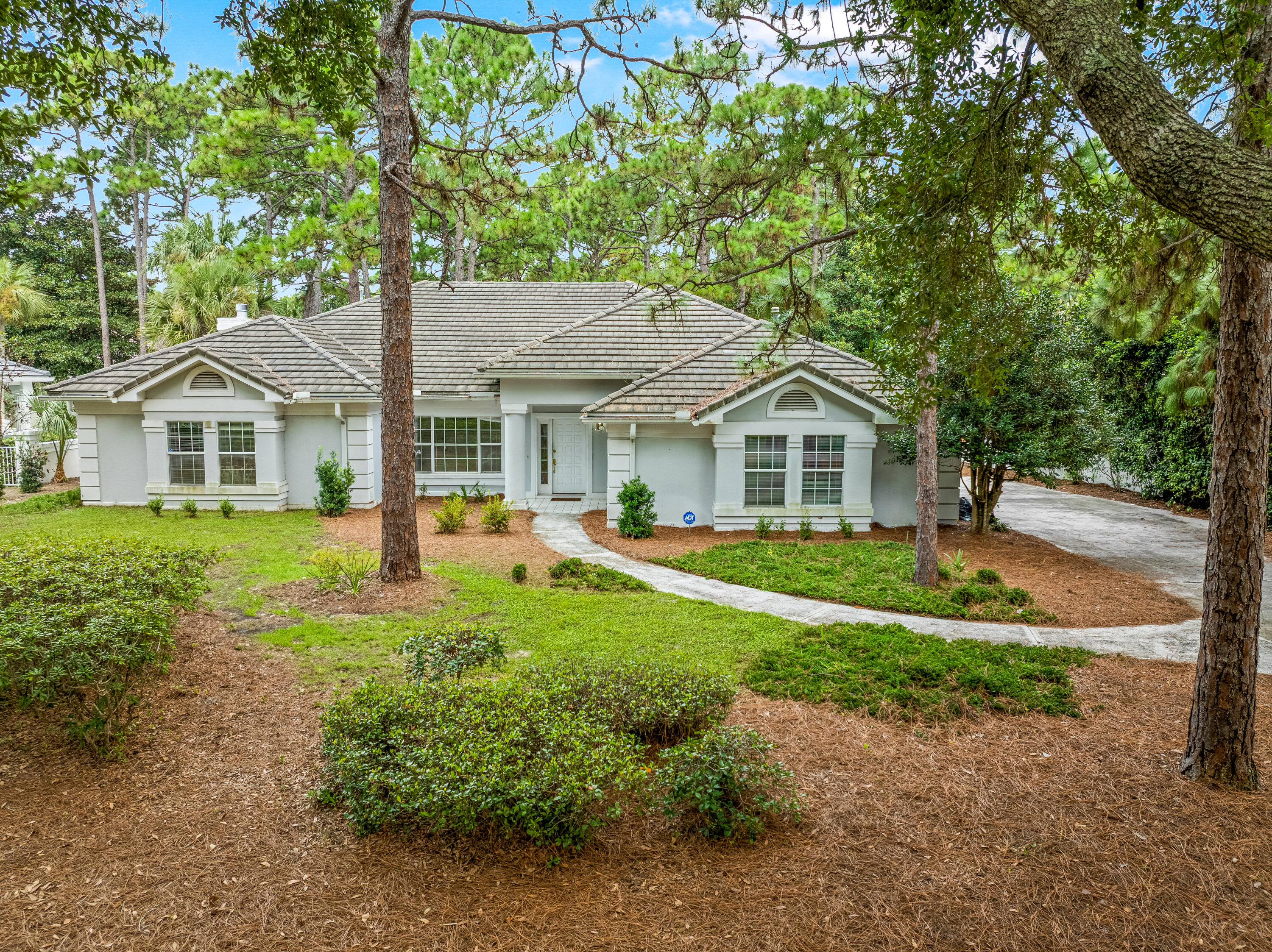 1440 E Baytowne Circle