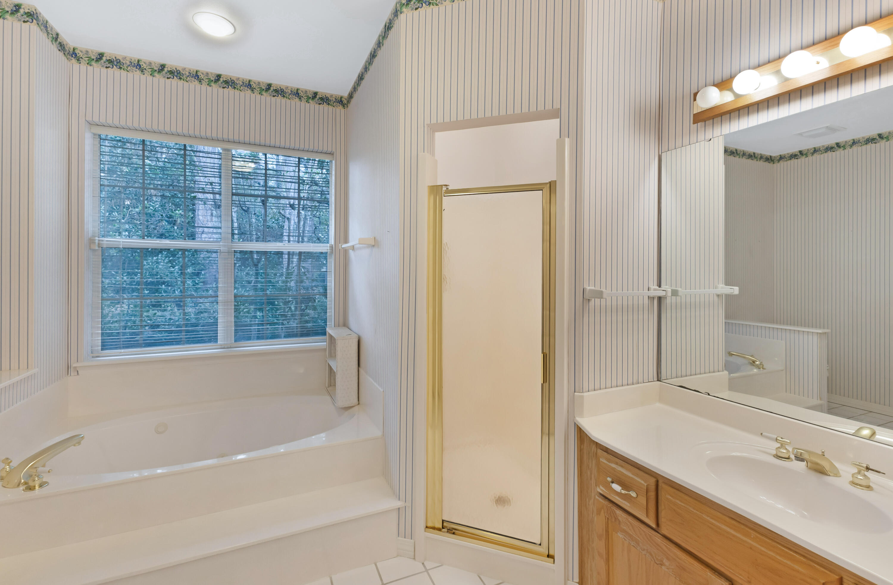 1440 E Baytowne Circle